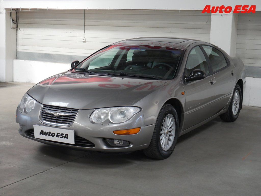 Chrysler 300C, 3.5LV6,2.maj,ČR,AT - fotka 3