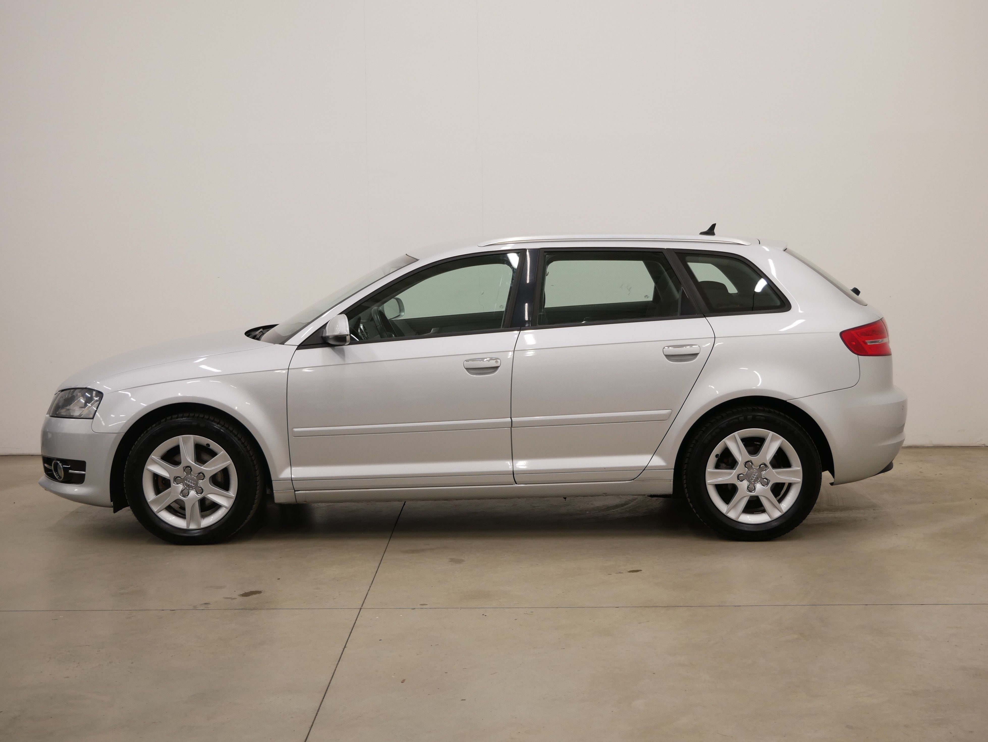 Audi A3, 1.2 TFSI 77 kW Sportback - fotka 3