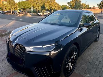 BMW IX 50 M Sport