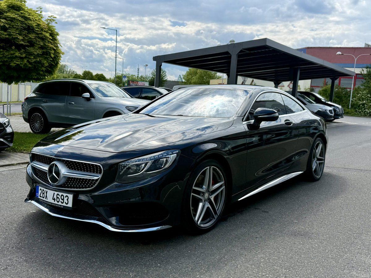 Mercedes-Benz Třídy S, 500 4MATIC kupé - fotka 4
