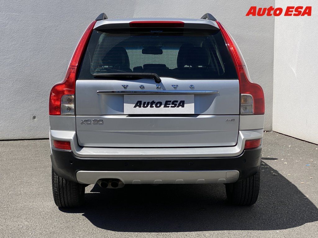 Volvo XC90, 2.4 D5,AT - fotka 5