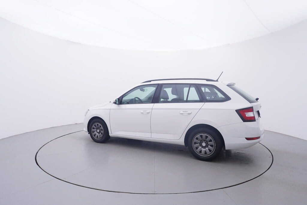Škoda Fabia, Tour 1.0 TSI 70 kW - fotka 3