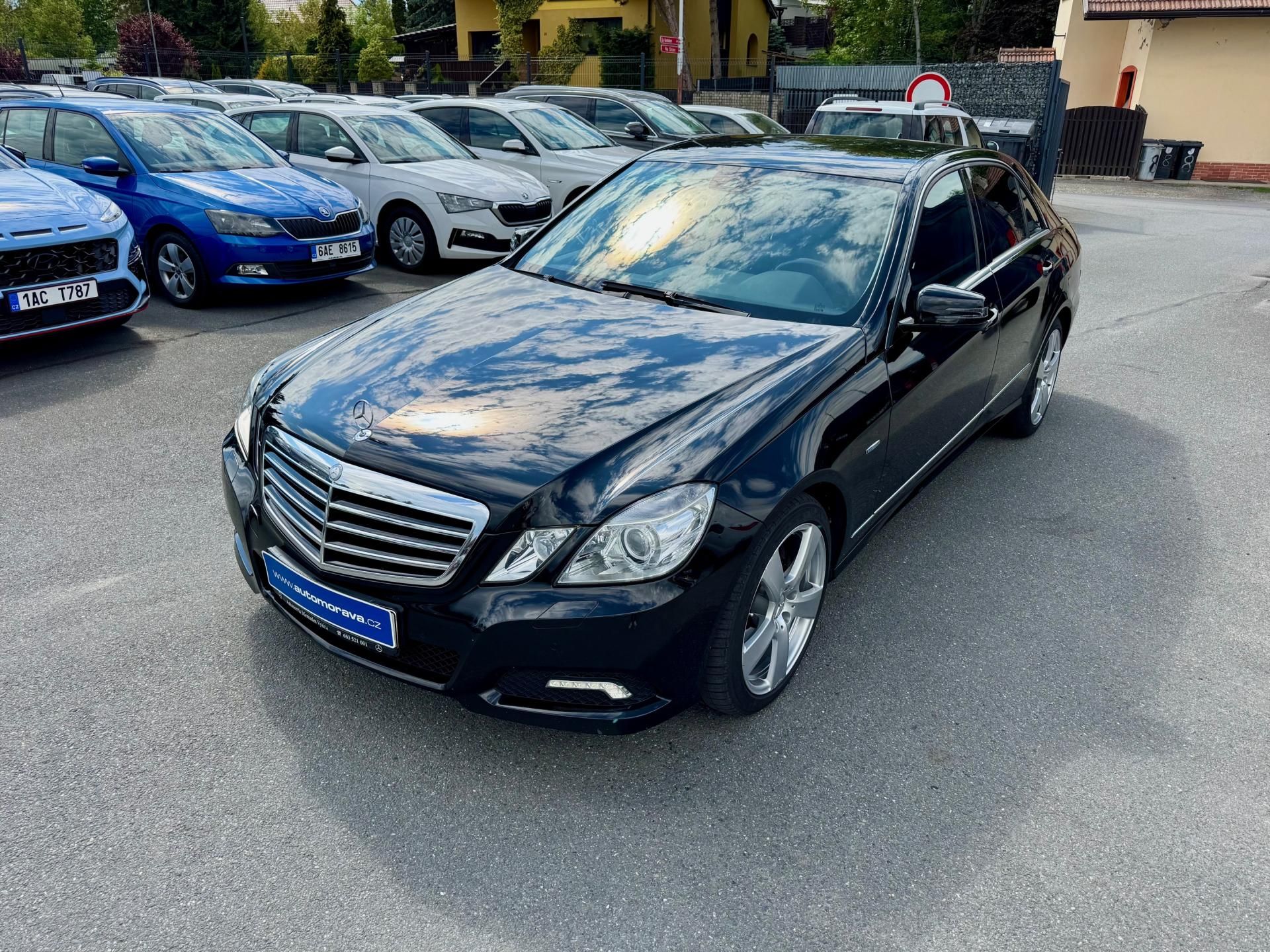 Mercedes-Benz Třídy E, 250 CDI Avantgarde - CZ - DPH - fotka 2