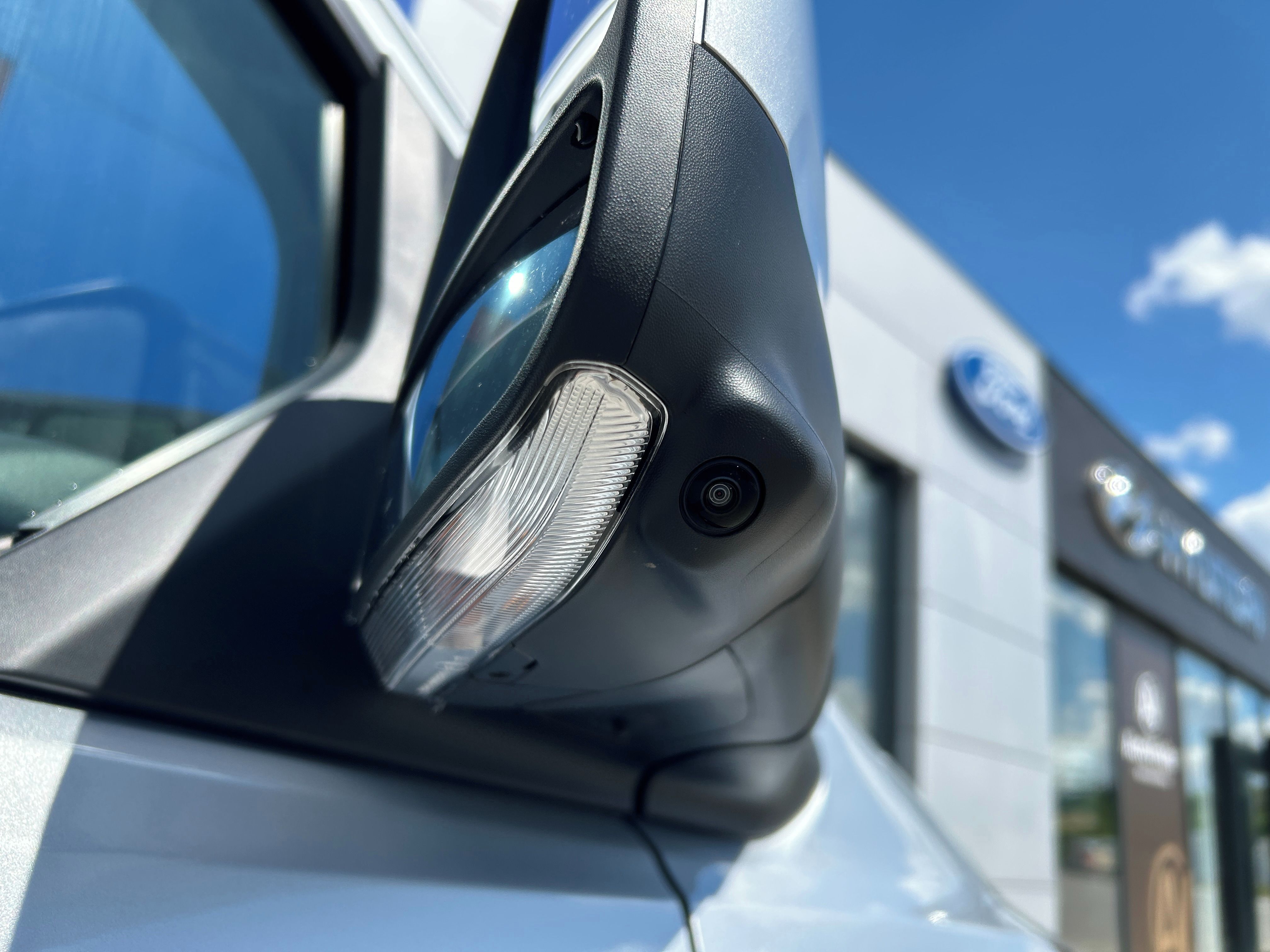 Ford Tourneo Custom, Titanium X L1 2.0EcoBlue 125kW - fotka 5