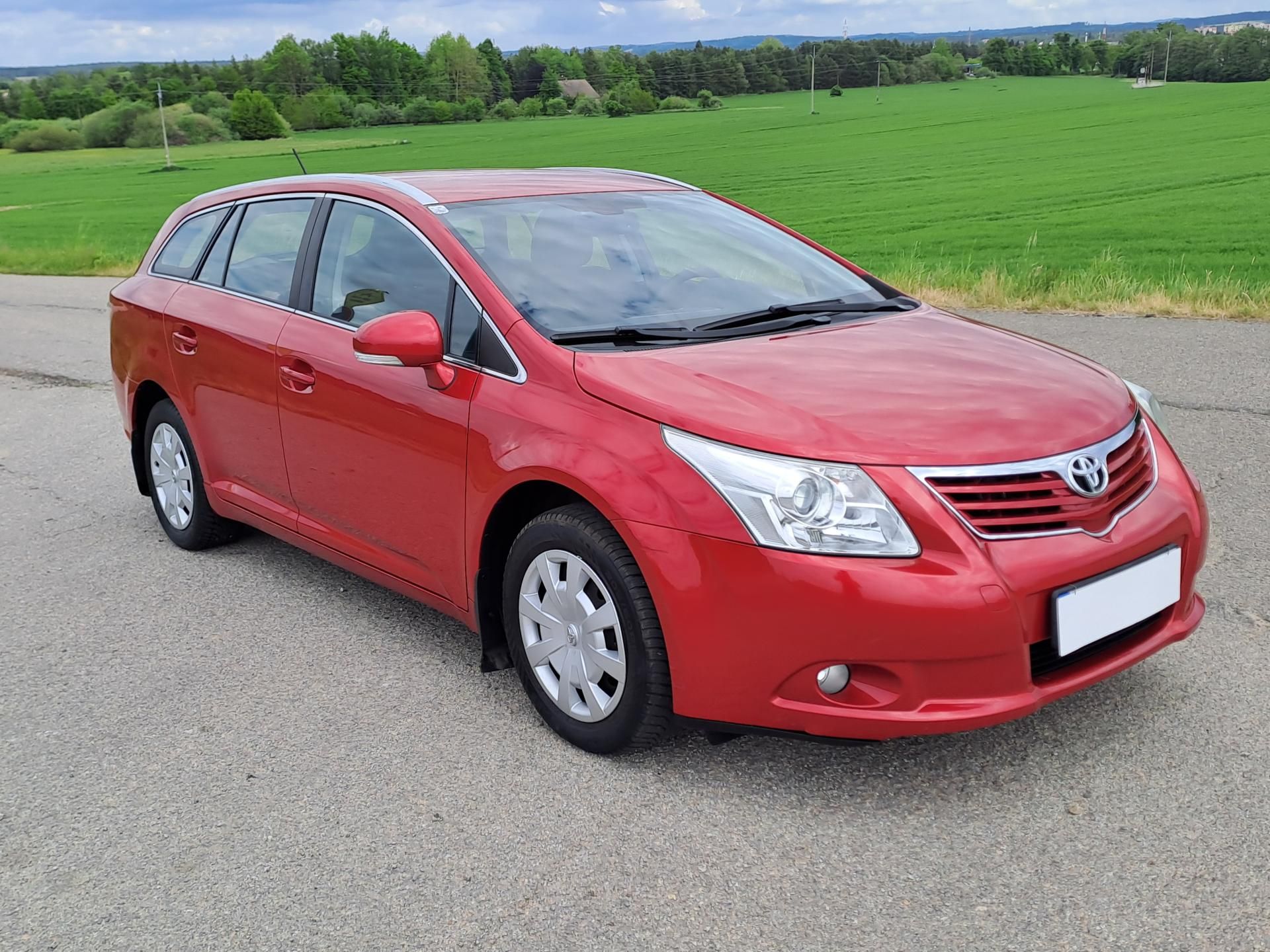 Toyota Avensis, 1.8 VVT-i NAVI PĚKNÝ STAV - fotka 3