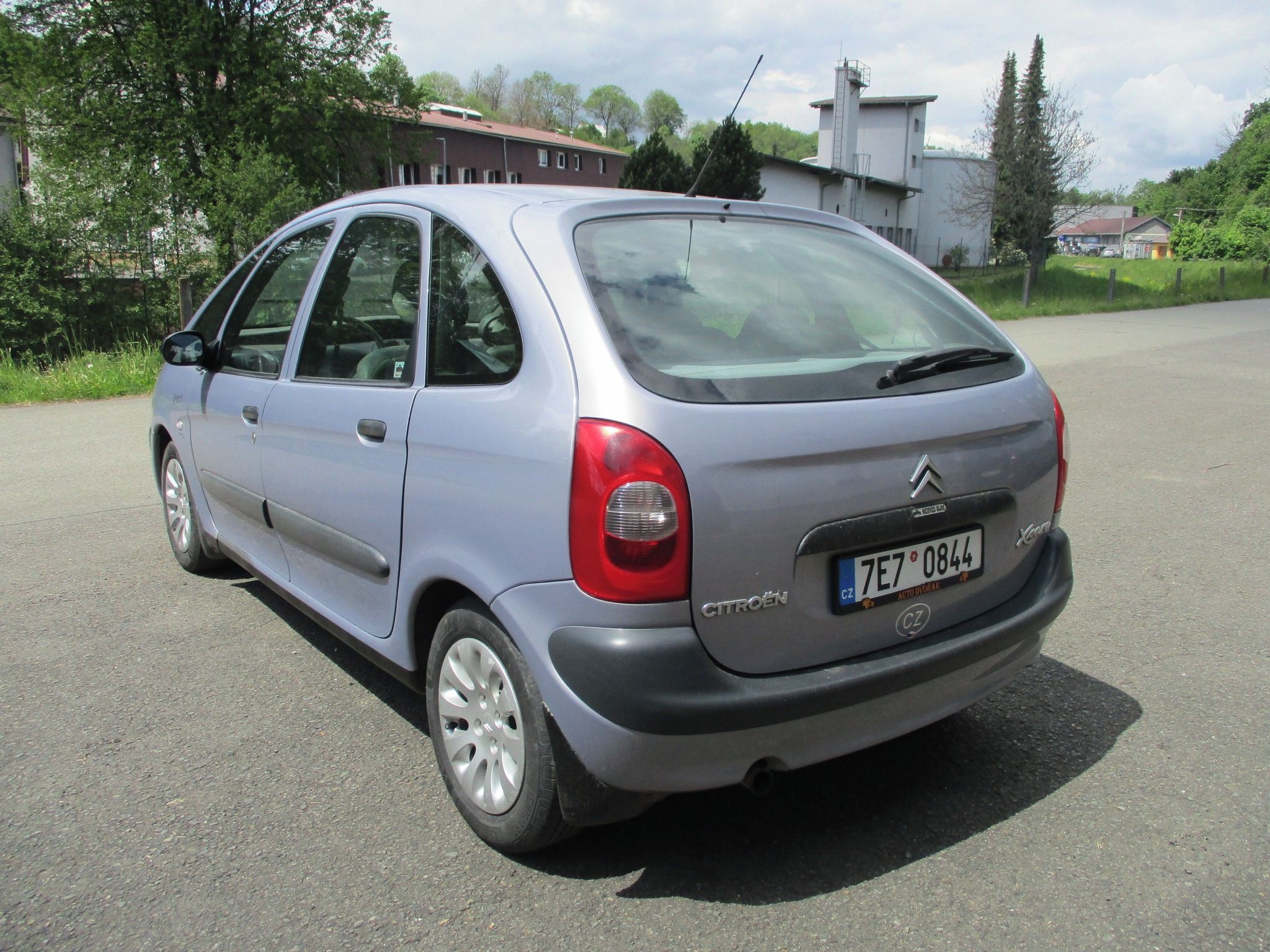 Citroën Xsara Picasso, 1.8 i - nové STK, 1.majitel - fotka 3