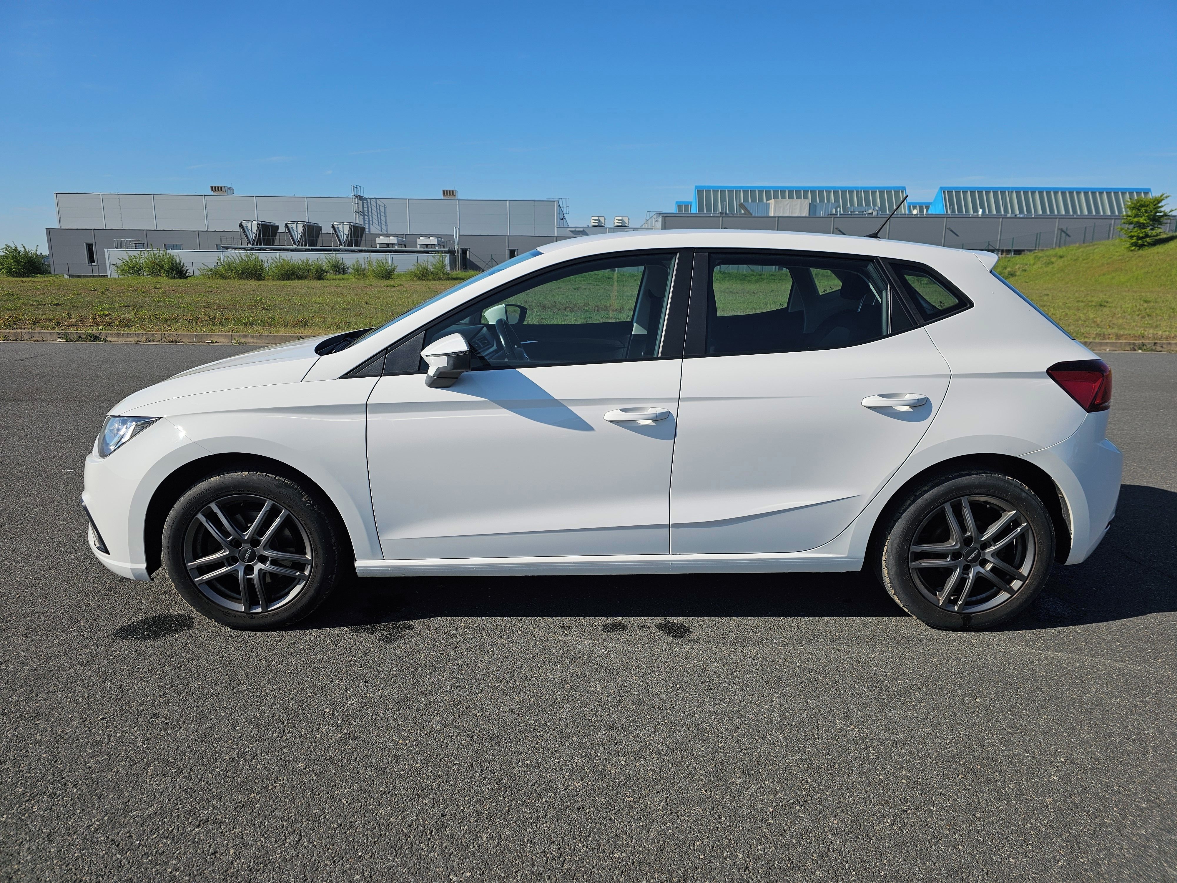 Seat Ibiza, 1.0 TSI 85kW, 75tkm, ČR - fotka 4