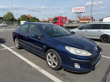 2.2 benzín, 120 kW, STK, kůže