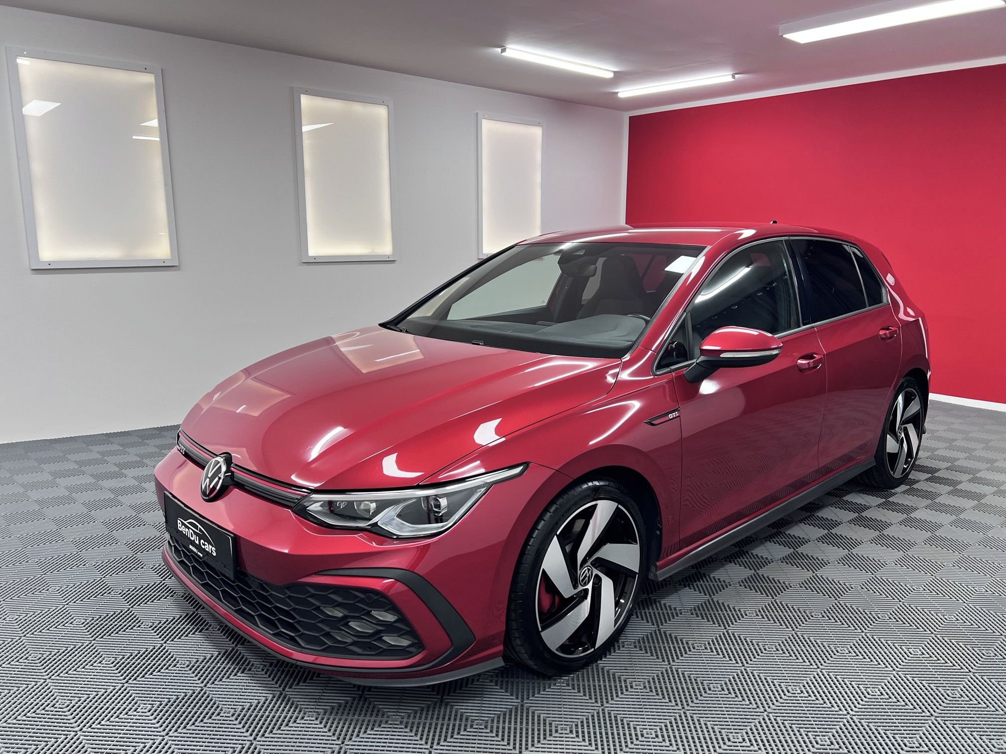 Volkswagen Golf, GTI 180 kW Servis 68tkm
