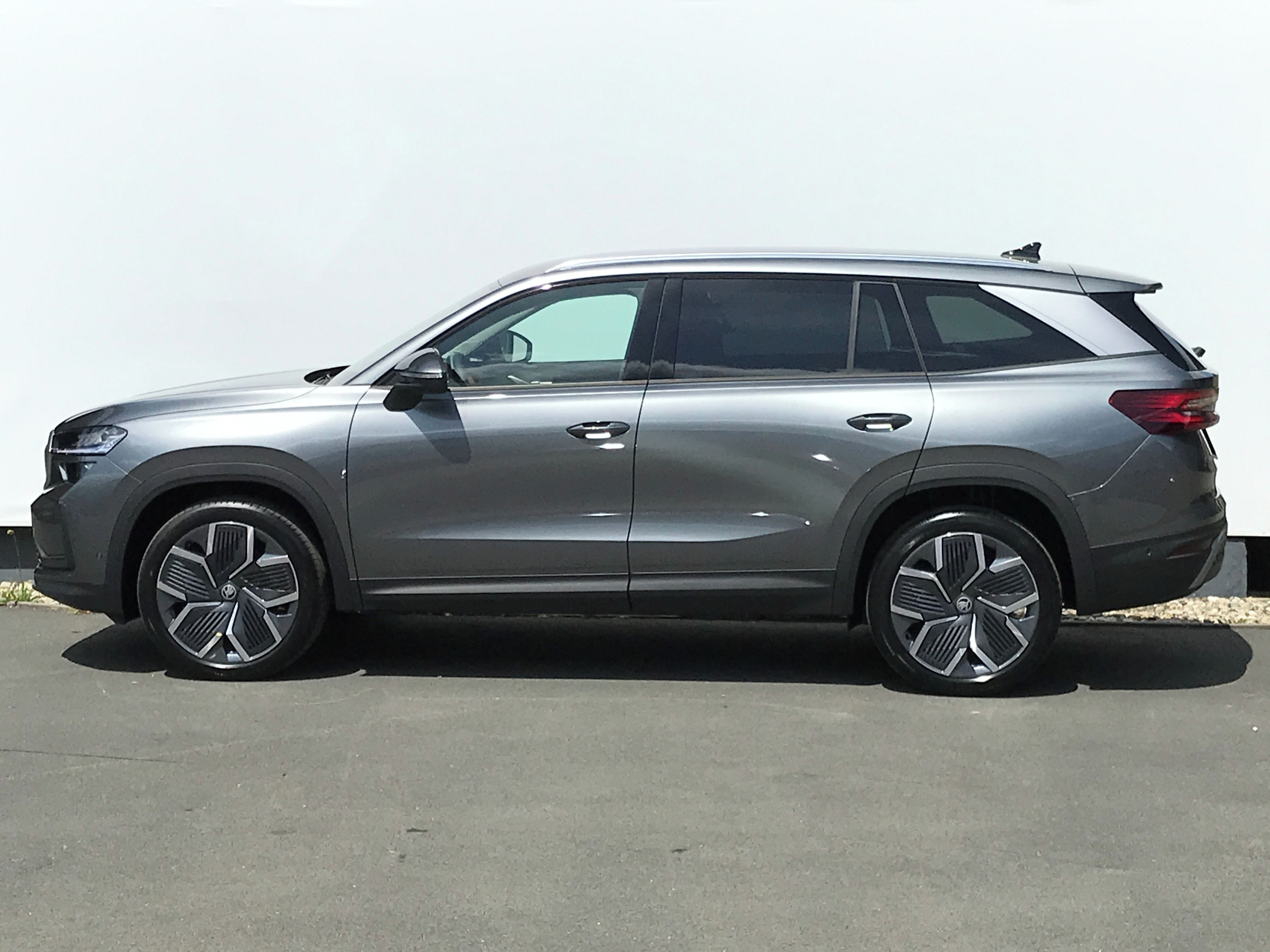 Škoda Kodiaq, 142kW 4x4 Exclus.+TAŽNÉ+NEZTOP - fotka 3