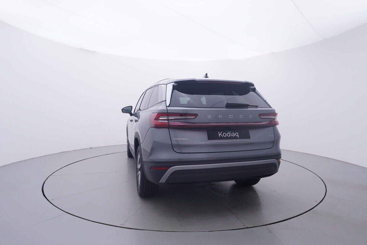 Škoda Kodiaq, Selection 2.0 TDI 4x4 142 kW - fotka 4