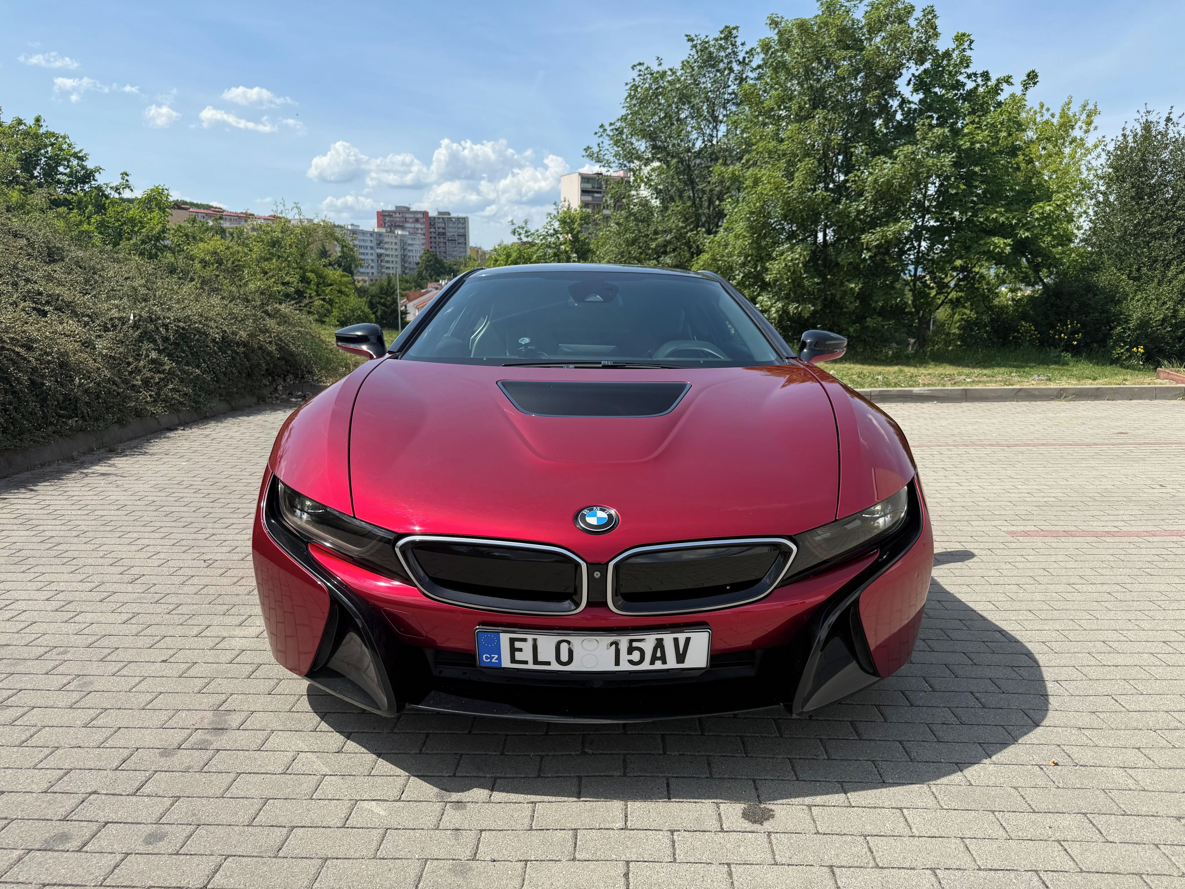 BMW i8, BMW I8 - úpravy M-paket - fotka 5