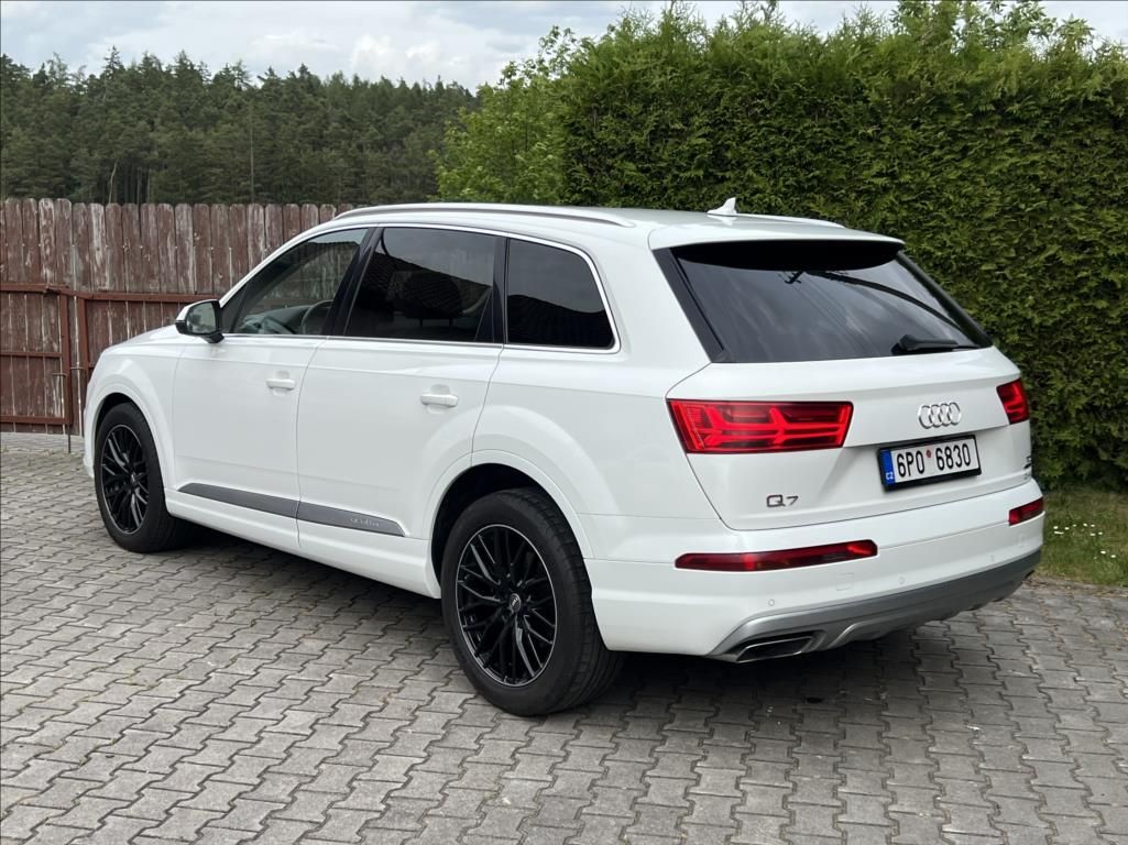 Audi Q7, 3,0 TDi  MATRIX  VZDUCH  200kW - fotka 4