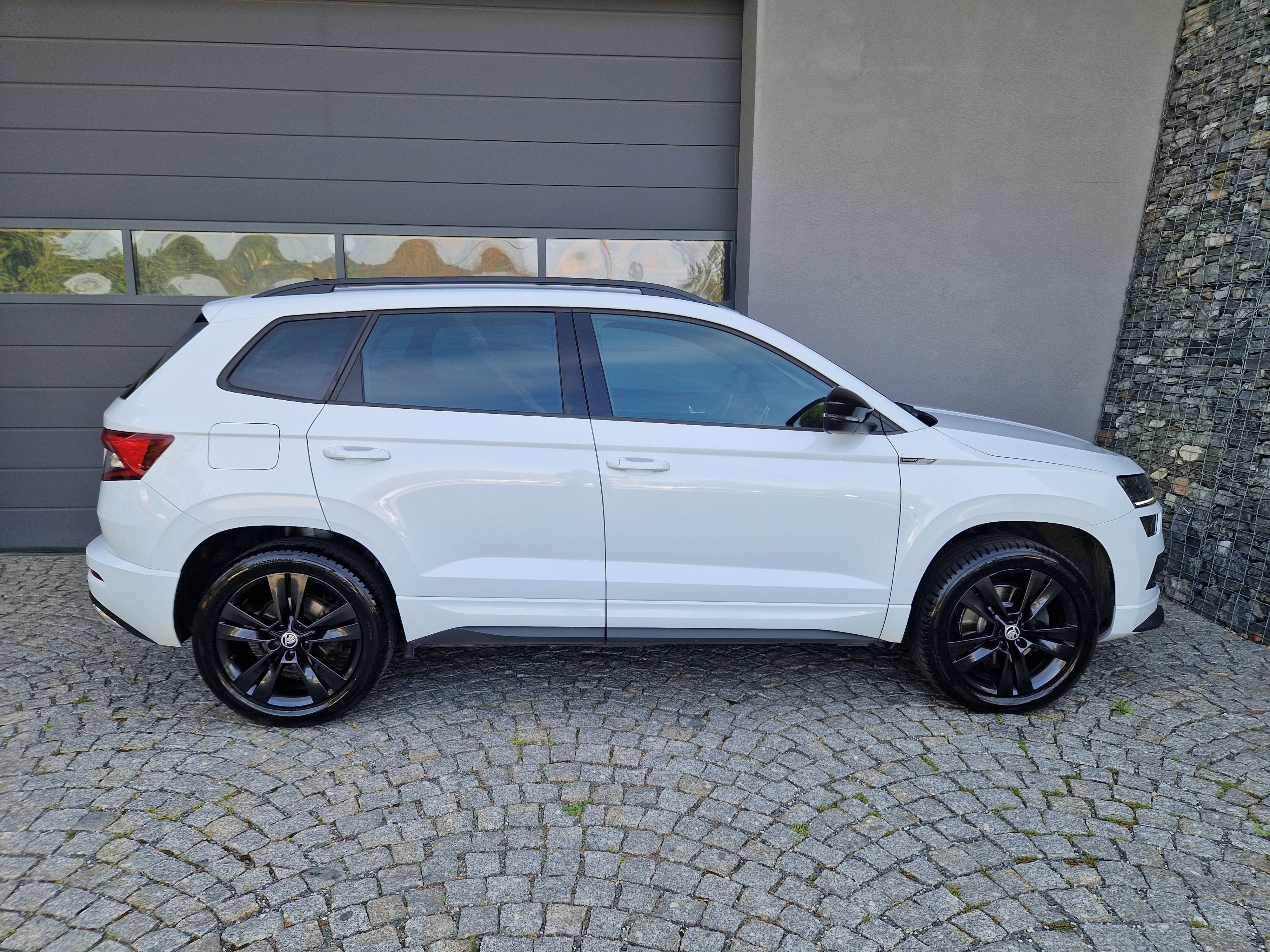 Škoda Karoq, 1,5TSI,110KW,DSG,4x4,Sportline - fotka 6