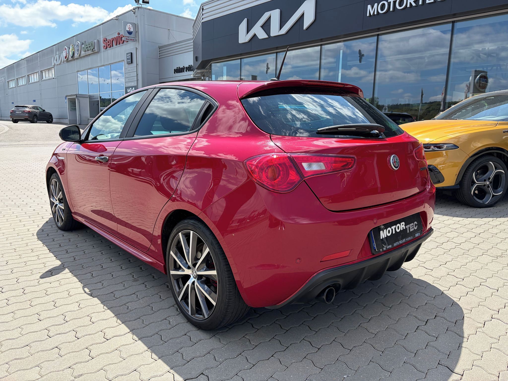 Alfa Romeo Giulietta, 1.4 T Multiair 120k Sprint - fotka 4
