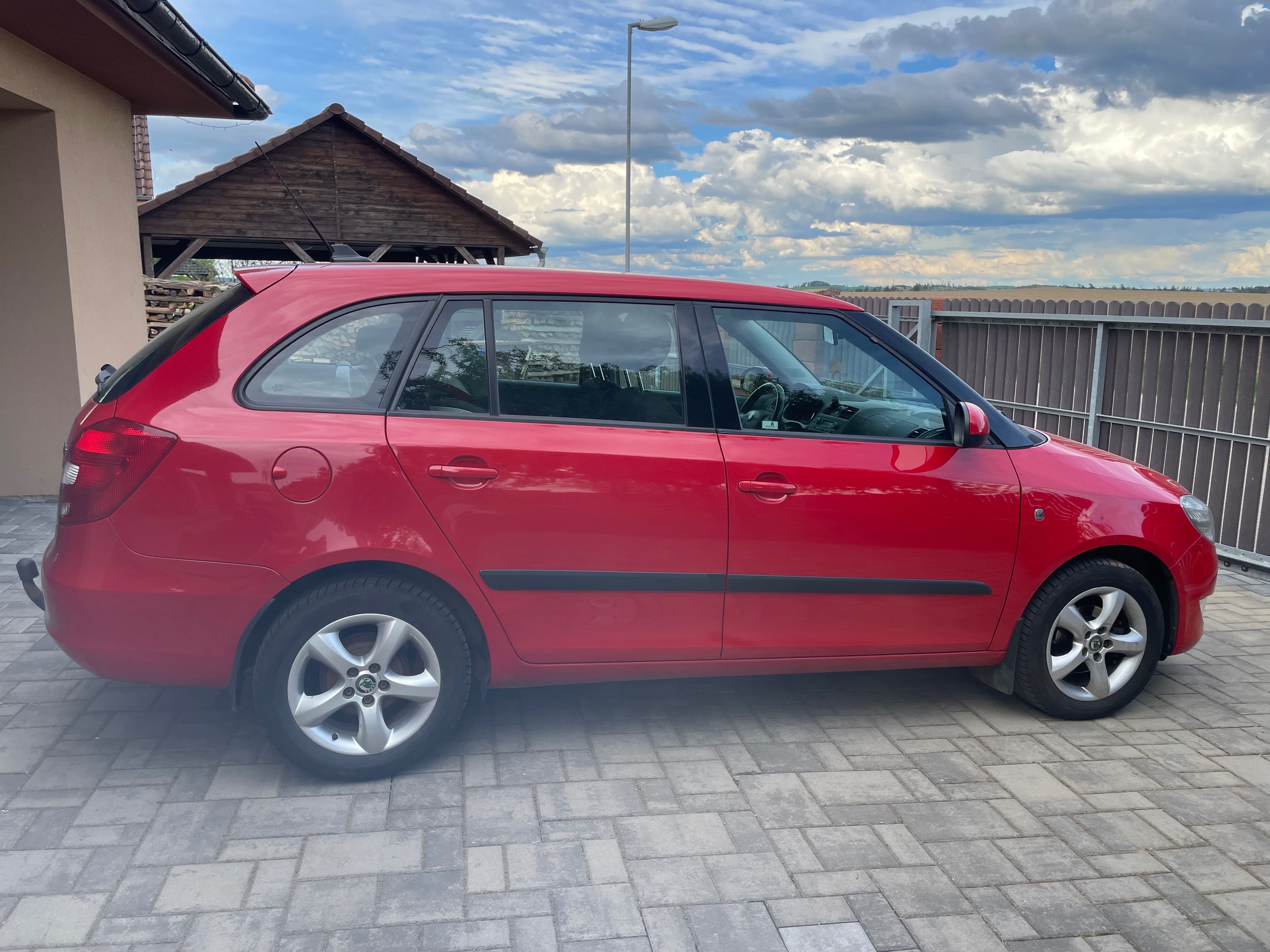Škoda Fabia, 1.6 TDi, STK do 05/2028 - fotka 3