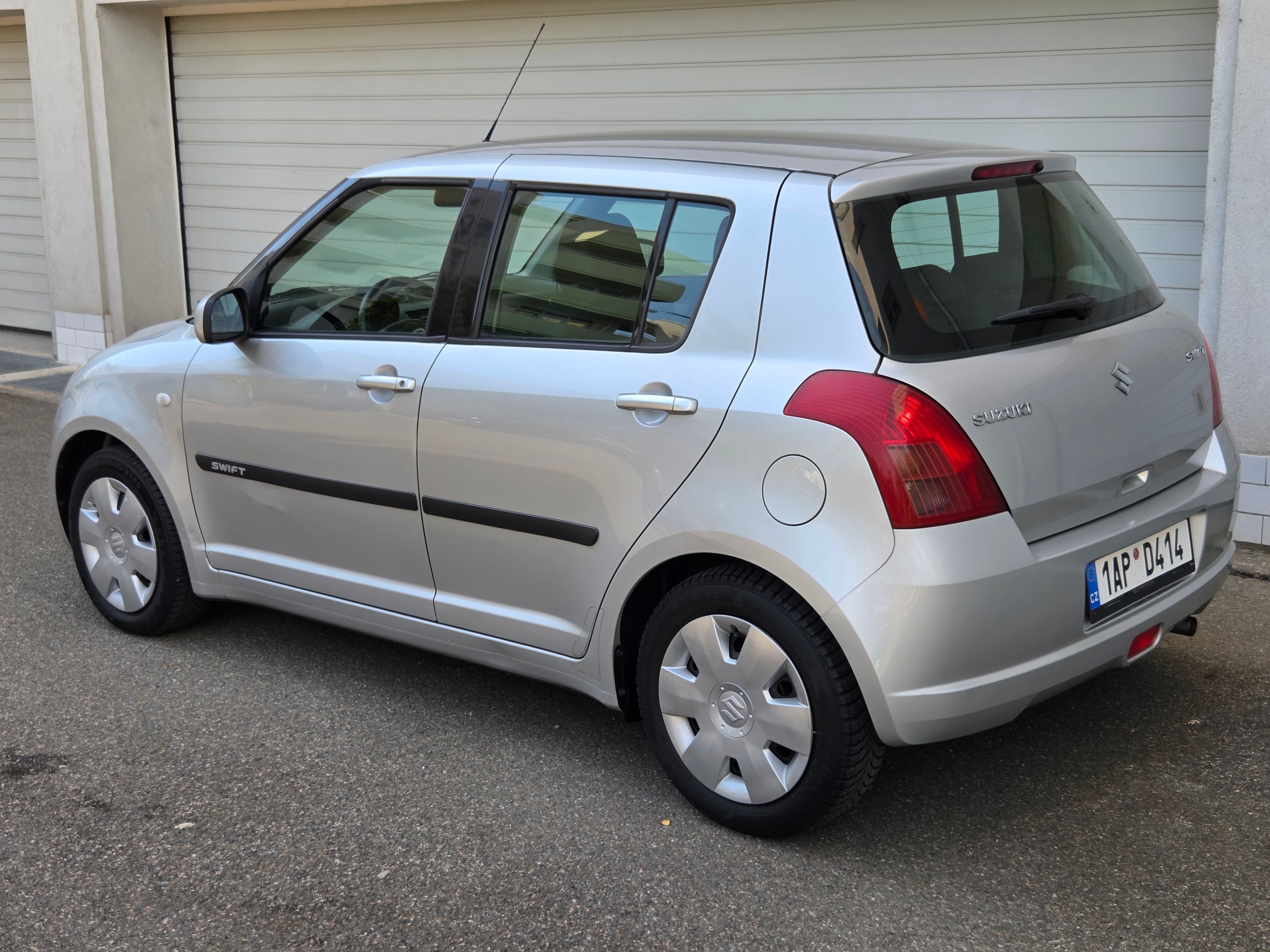 Suzuki Swift, 1.3i - fotka 5