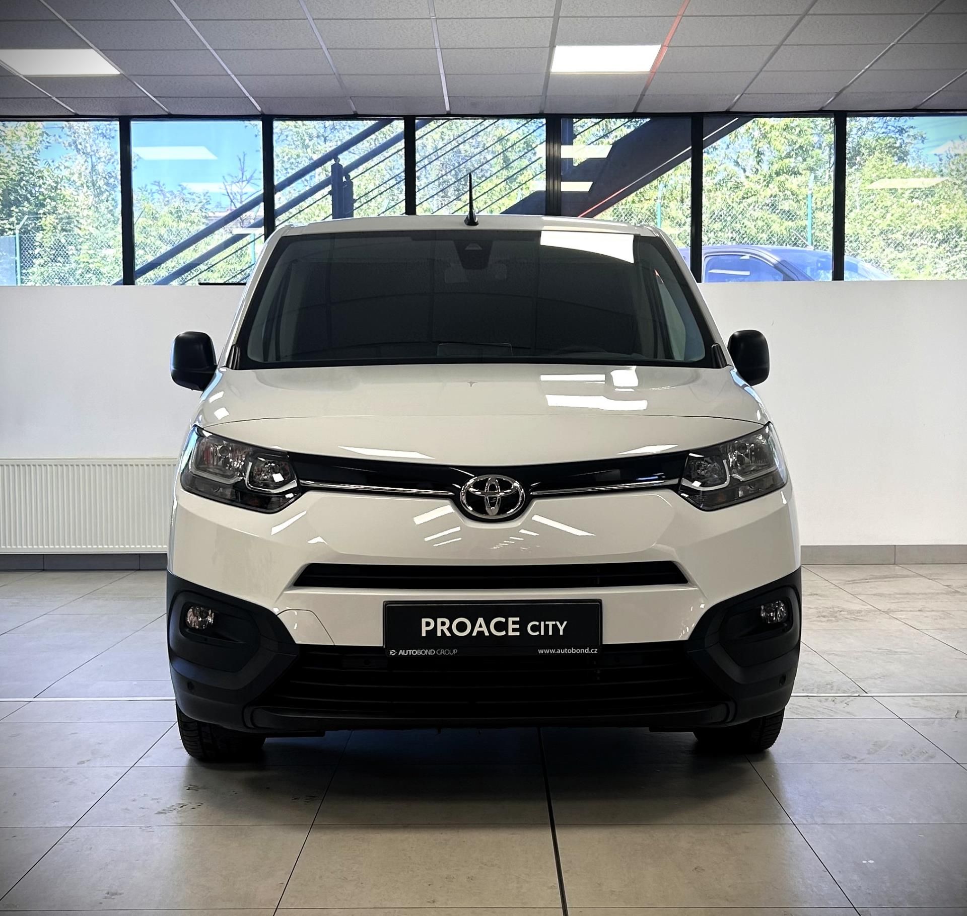 Toyota Proace City, 1.5D, 6MT, Active Multimedia - fotka 2