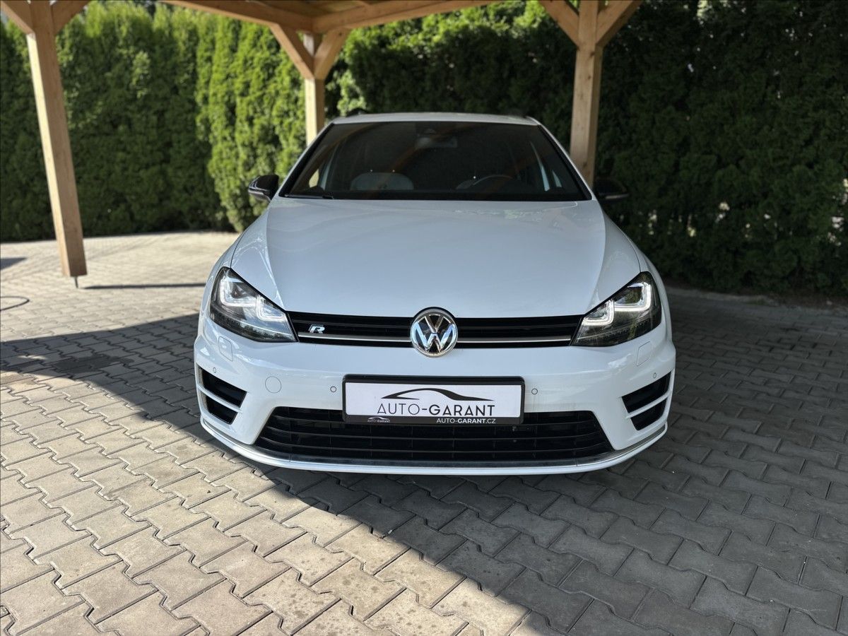 Volkswagen Golf Variant, 2,0 TSi 221kW 4motion R - fotka 5