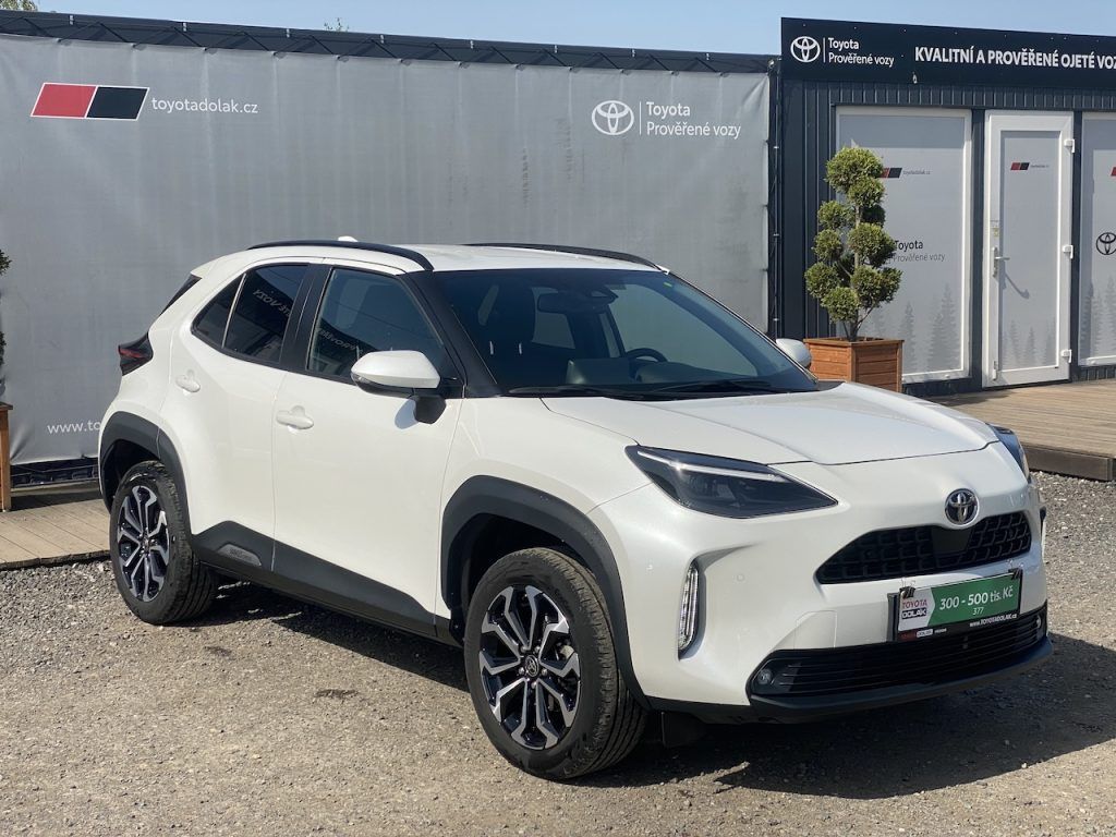 Toyota Yaris Cross, 1.5i, ČR-1m, Style Tech, tažné