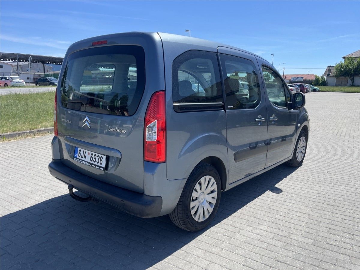 Citroën Berlingo, 1,6 HDi 68kw Klima ESP Tažné - fotka 4