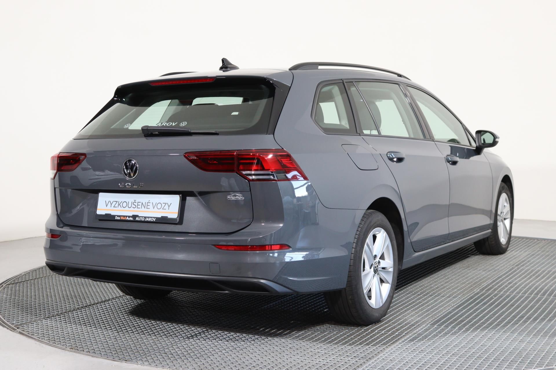 Volkswagen Golf Variant, LIFE 1,0 TSI/ LED, ACC - fotka 2