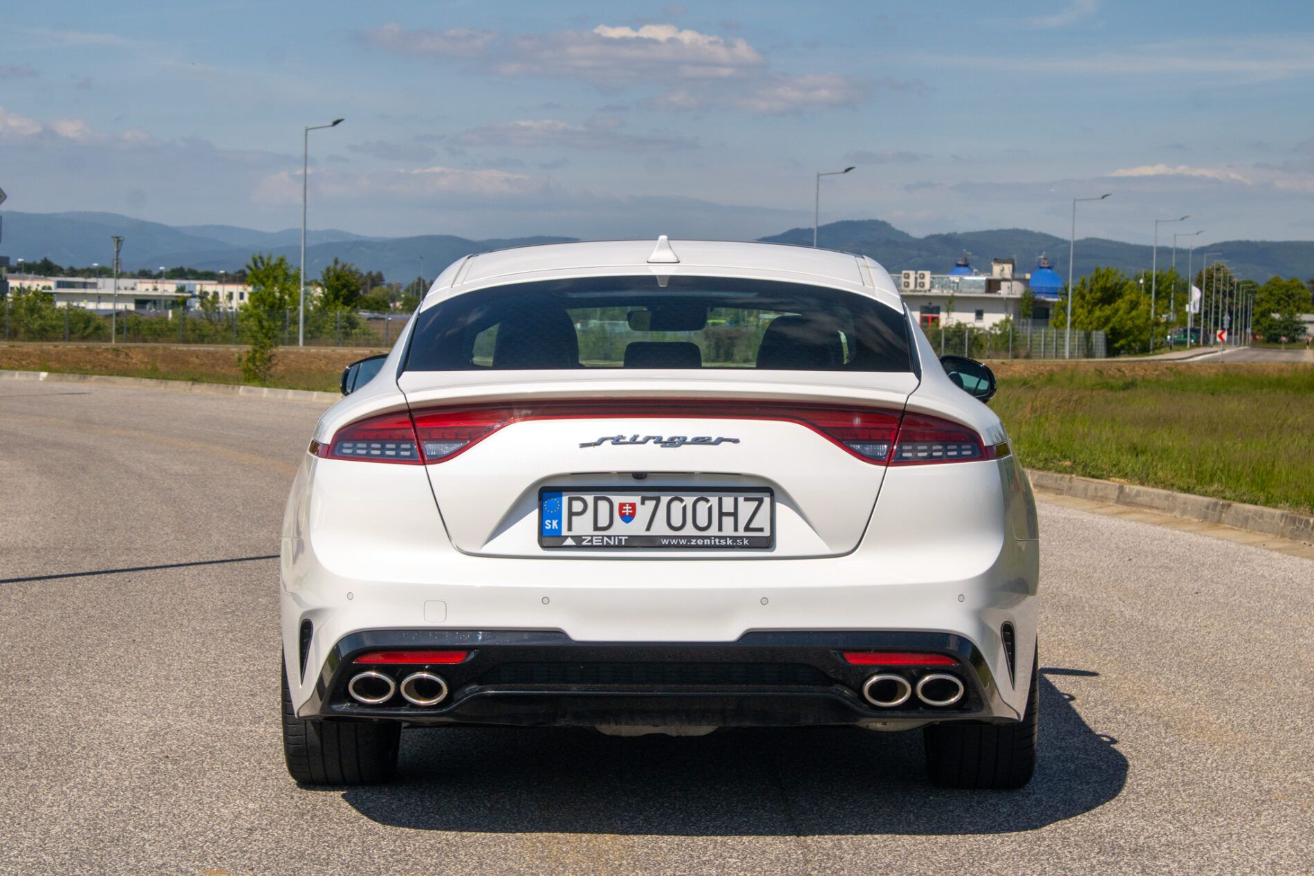 Kia Stinger - fotka 6