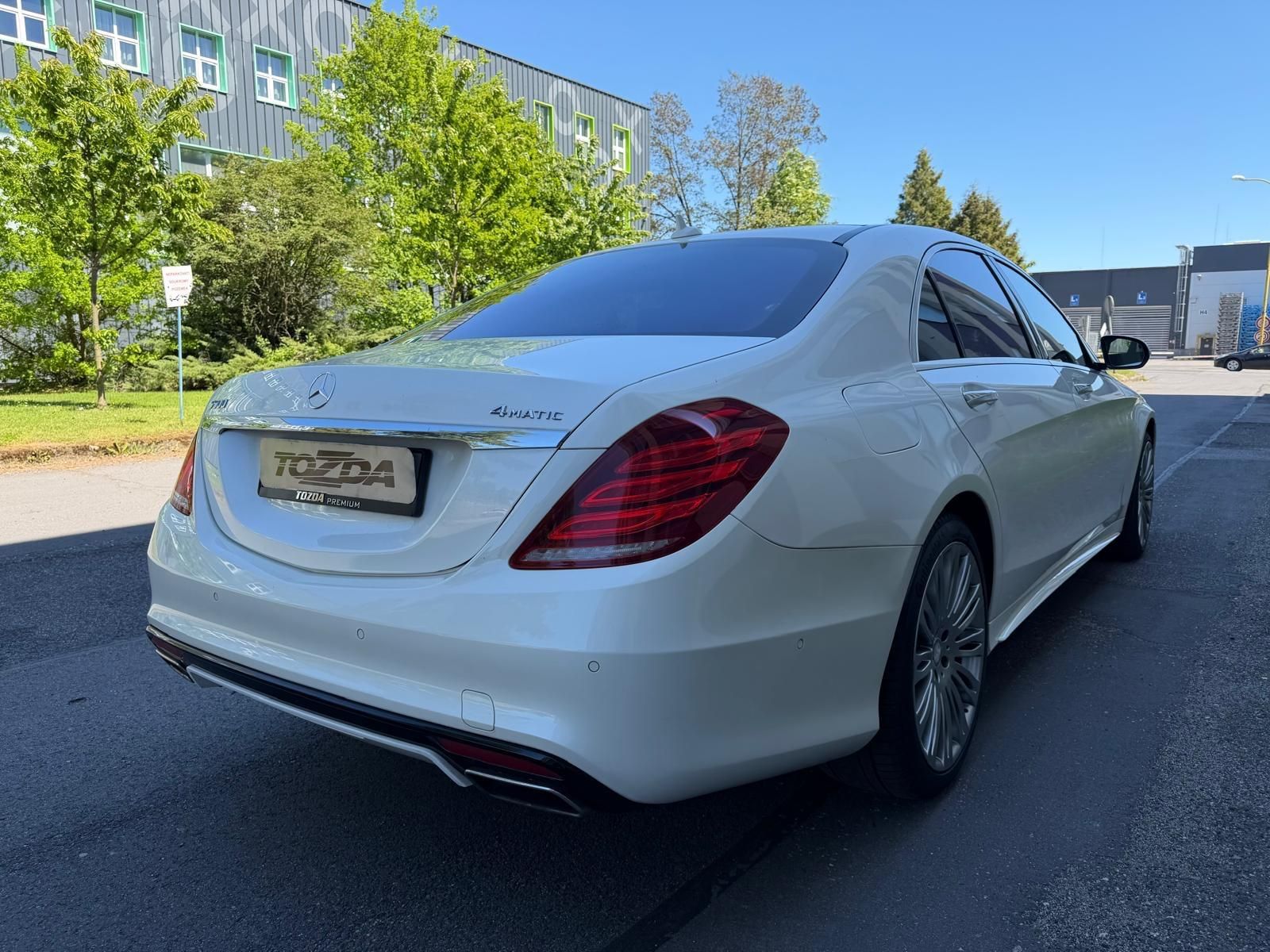 Mercedes-Benz Třídy S, S500L 4-matic /servis/ DPH / - fotka 5