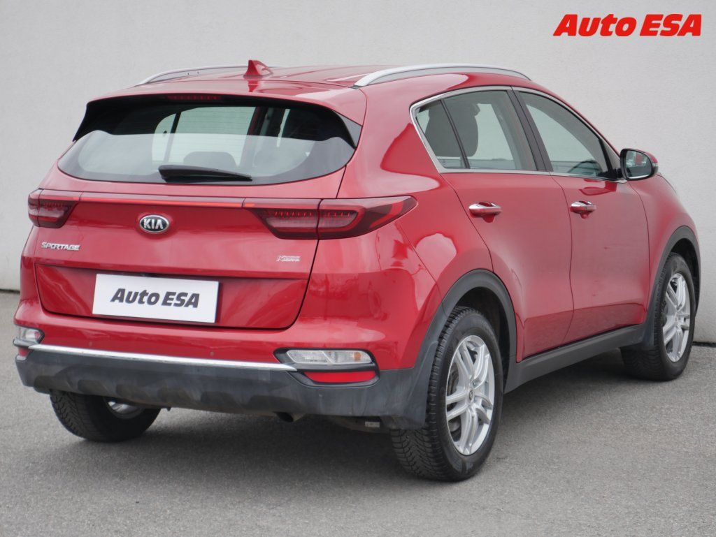 Kia Sportage, 1.6T-GDI,2.maj,ČR,navi - fotka 4