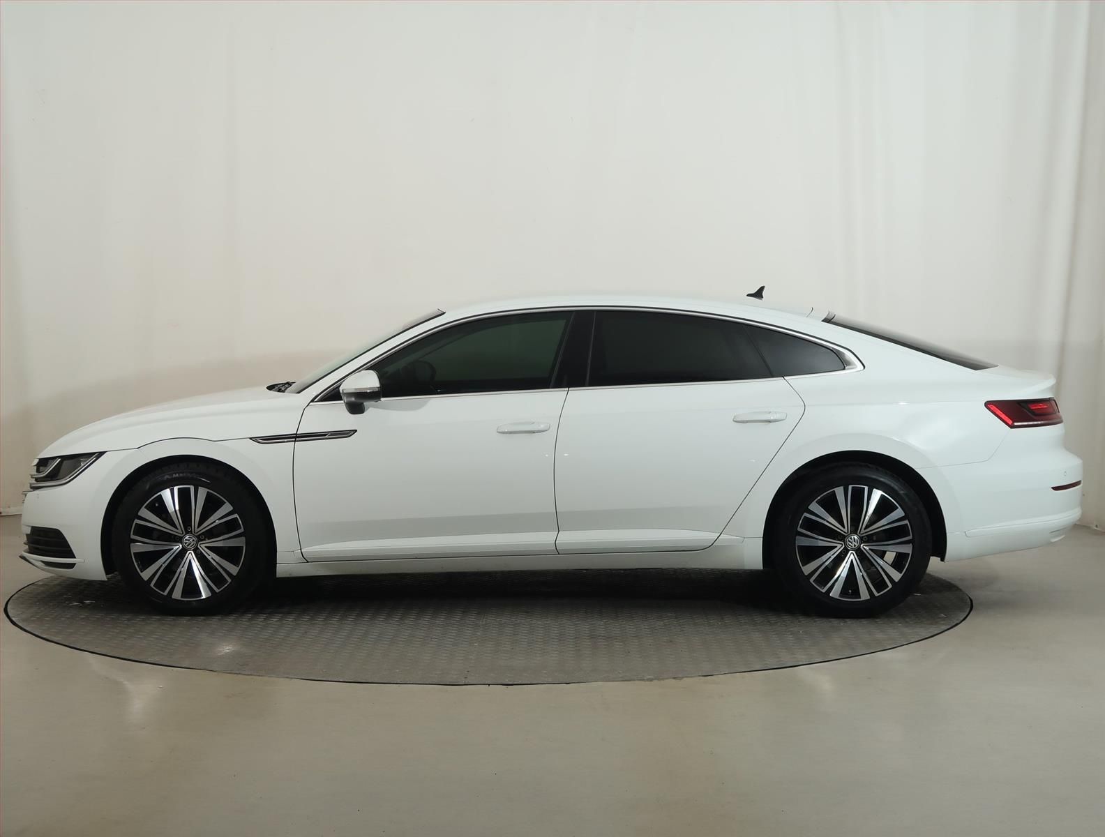Volkswagen Arteon, 2.0 TDI, Arteon, Automat - fotka 3