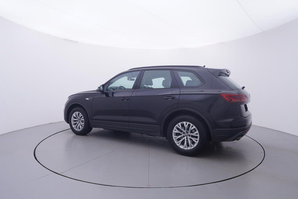 Volkswagen Touareg, V6 3.0 TDI 170 kW - fotka 3