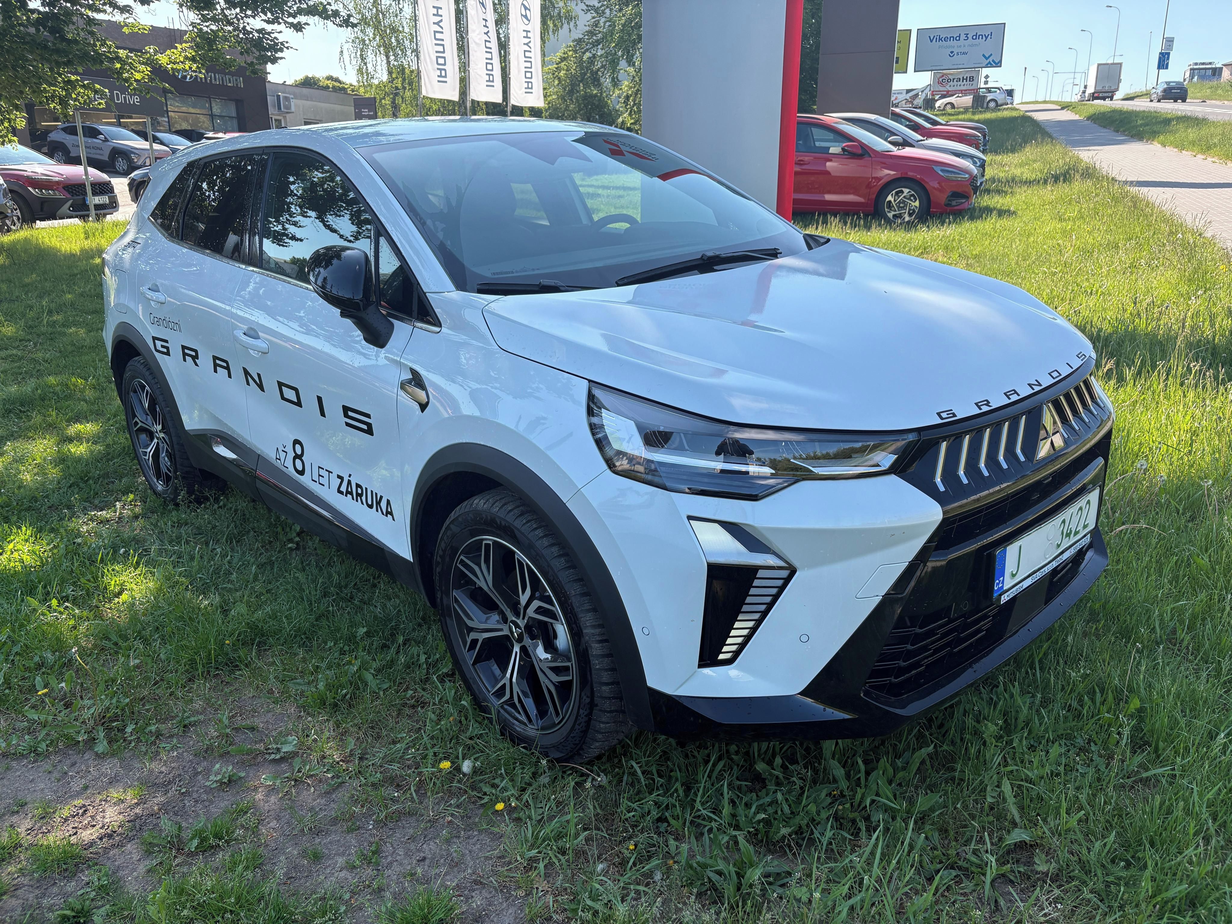 Mitsubishi Grandis, 1.3 INTENSE+ 7DCT AUTOMAT - fotka 3
