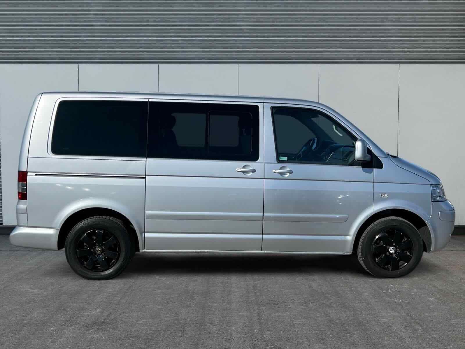 Volkswagen Multivan, COMFORTLINE 2.5TDI 93kW CZ - fotka 5