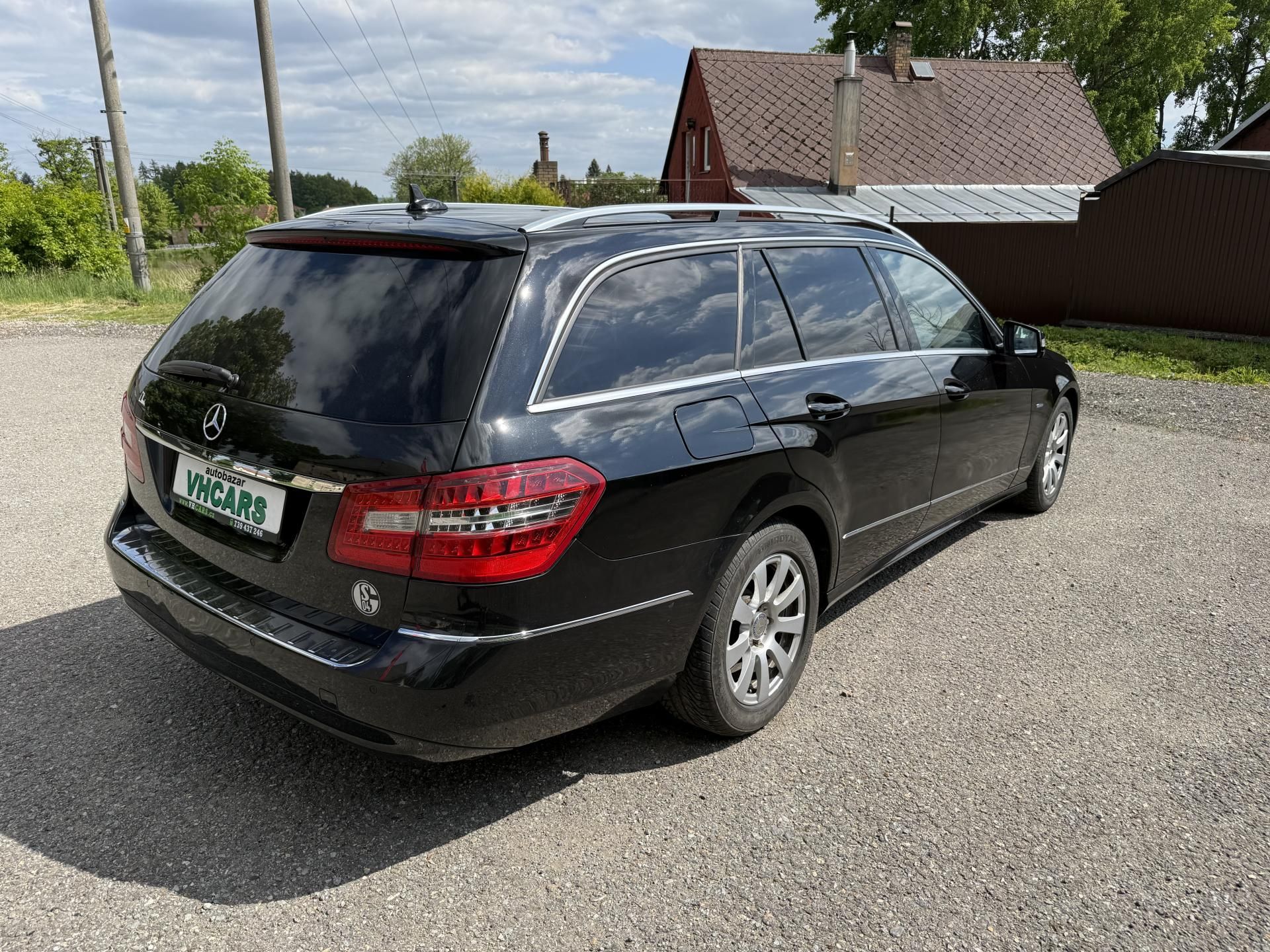 Mercedes-Benz Třídy E, 250 CDI 150kW TAŽNÉ - fotka 4
