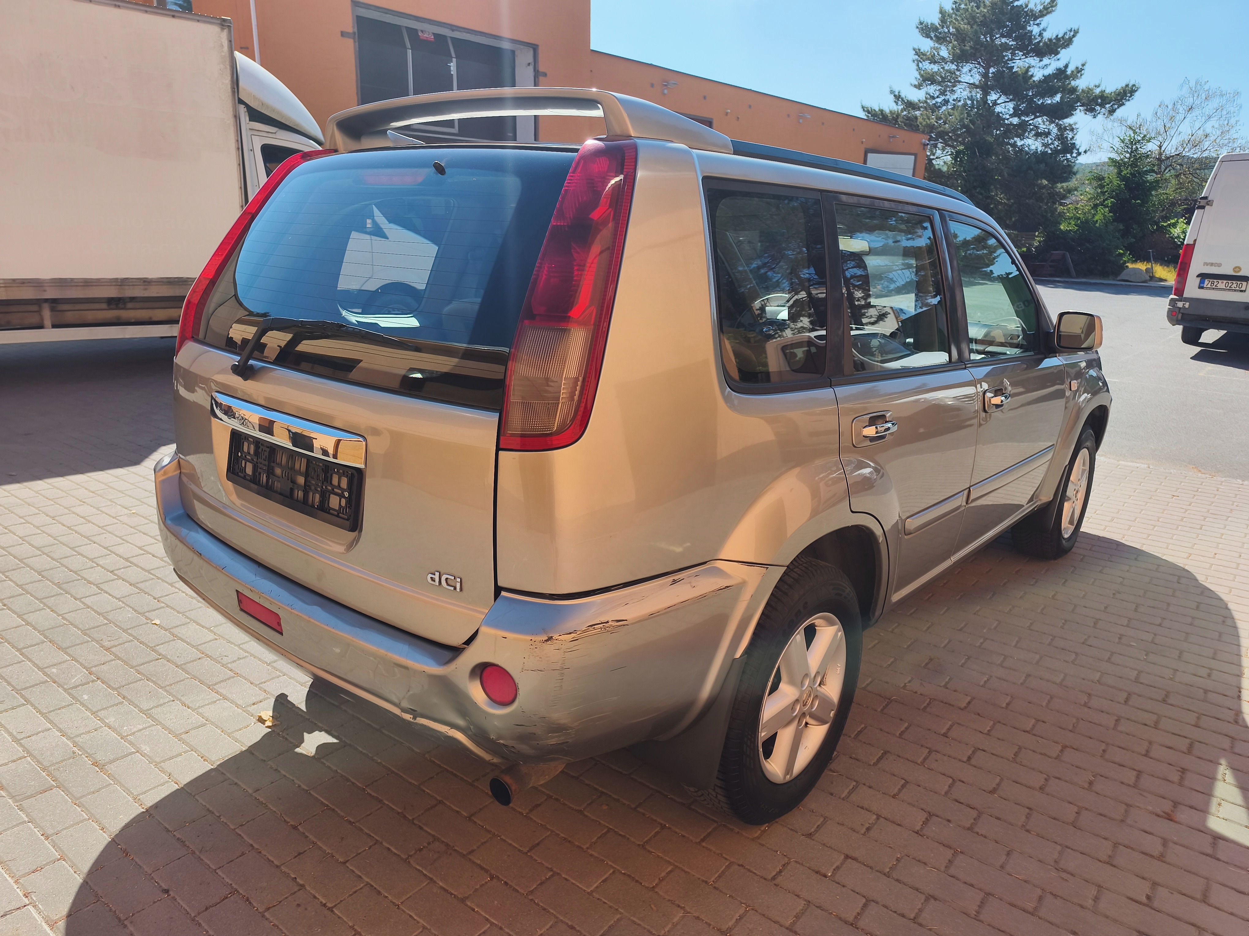 Nissan X-Trail, 2.2 DCi 100 kW, BEZ KOROZE - fotka 6