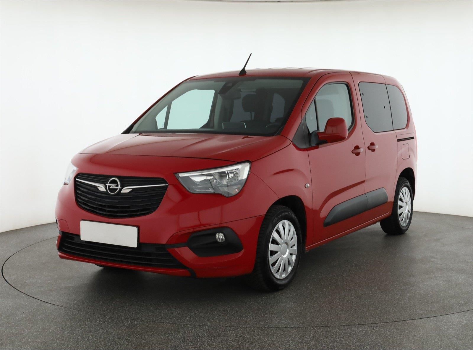 Opel Combo, 1.2 Turbo, 5Míst, Klima, ČR - fotka 2