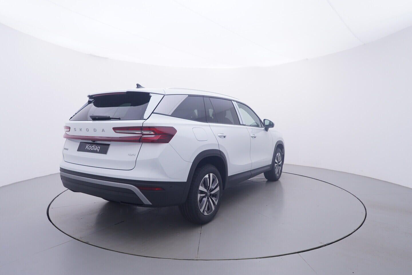 Škoda Kodiaq, Selection 2.0 TDI 4x4 142 kW - fotka 5