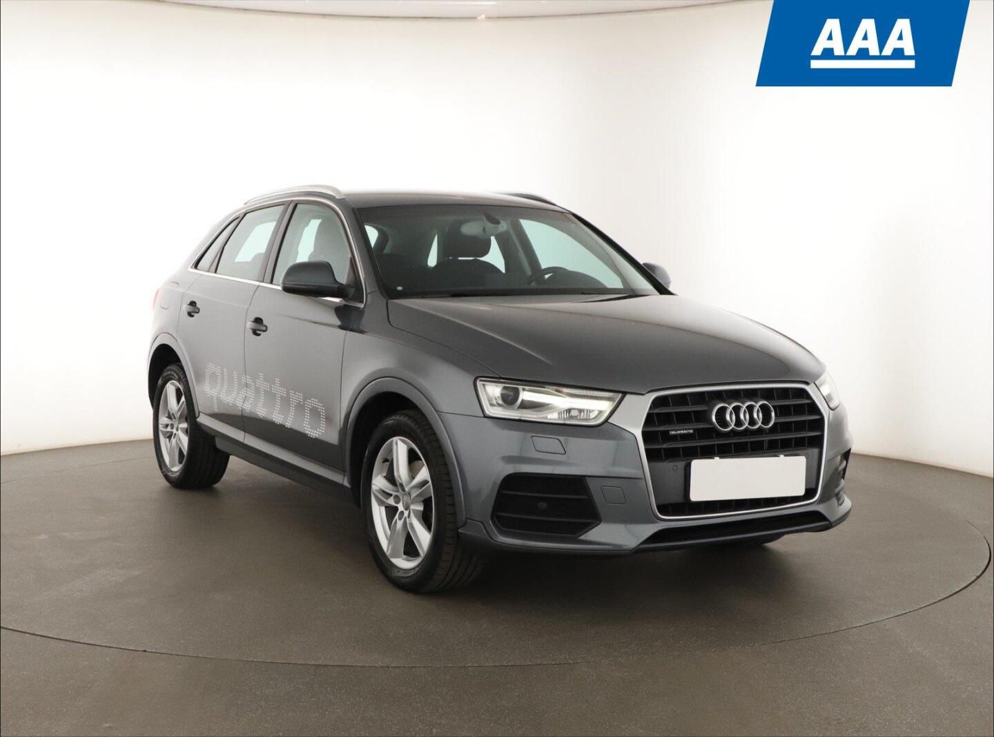 Audi Q3, 2.0 TDI, Automatická klima