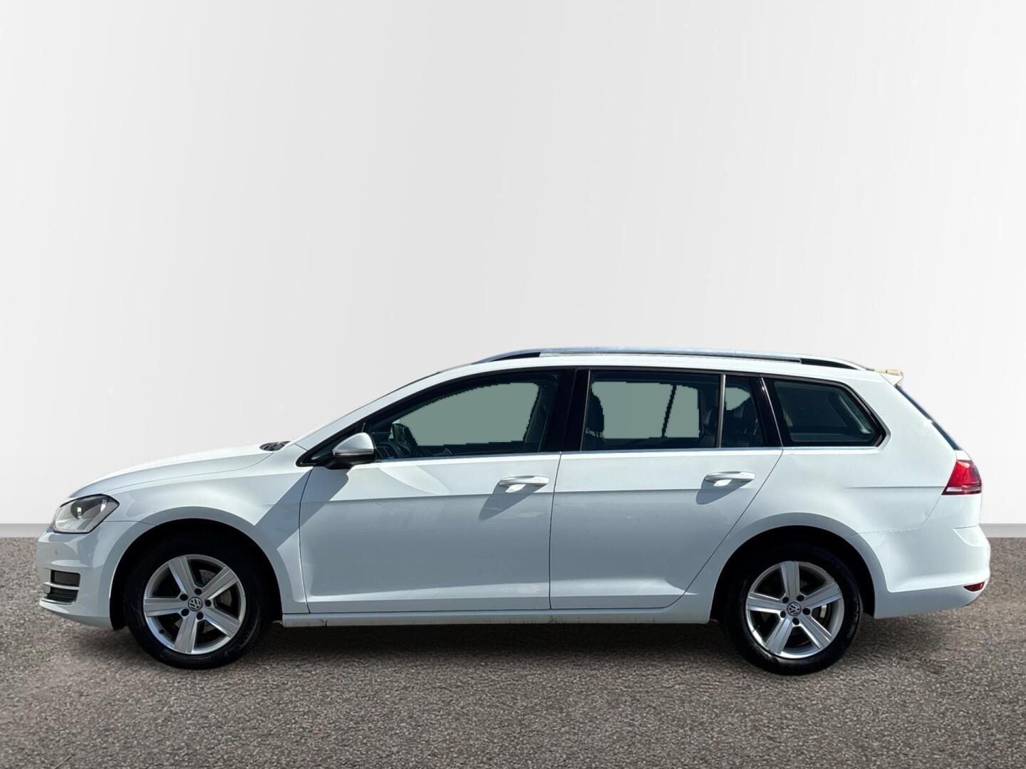 Volkswagen Golf, 1.6 TDI / 81 kW HIGHLINE DSG - fotka 3