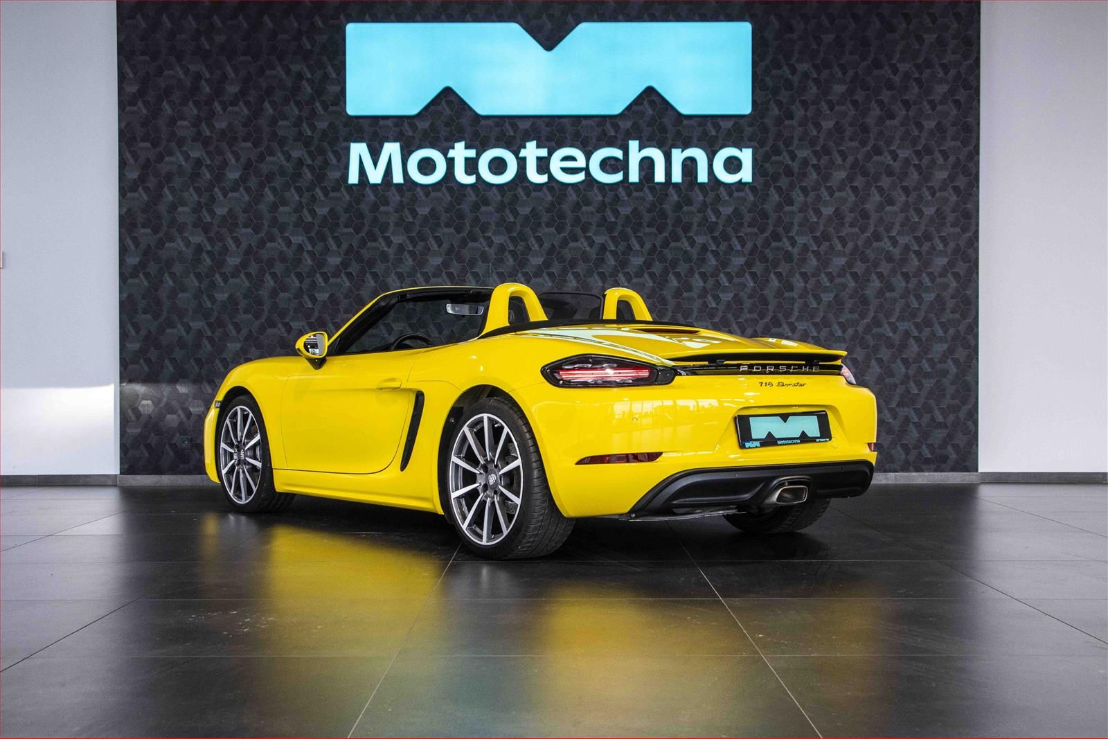 Porsche 987 Boxster, 718 - fotka 3