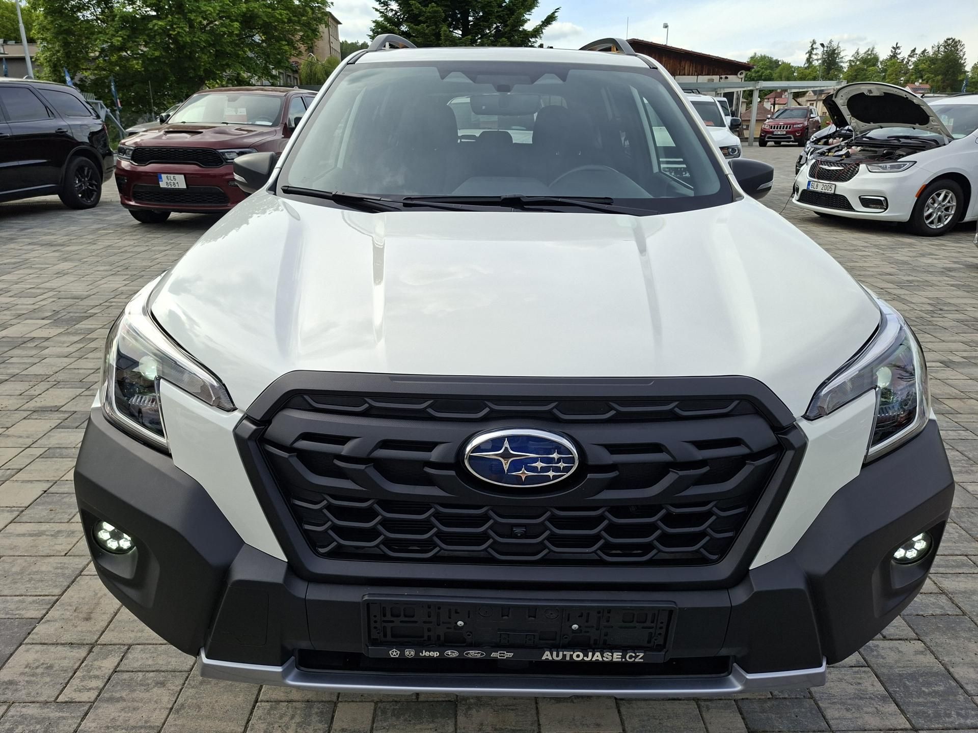 Subaru Forester, 2,5L 4x4 Wilderness,top výbava - fotka 2