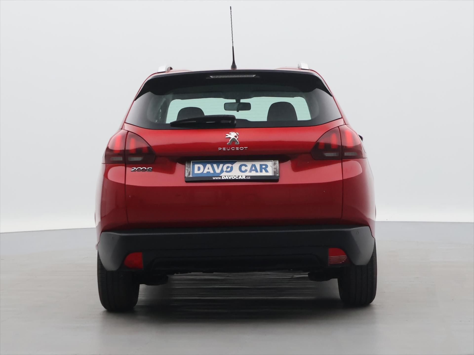 Peugeot 2008, 1,2 PureTech 60kW CZ Active - fotka 6
