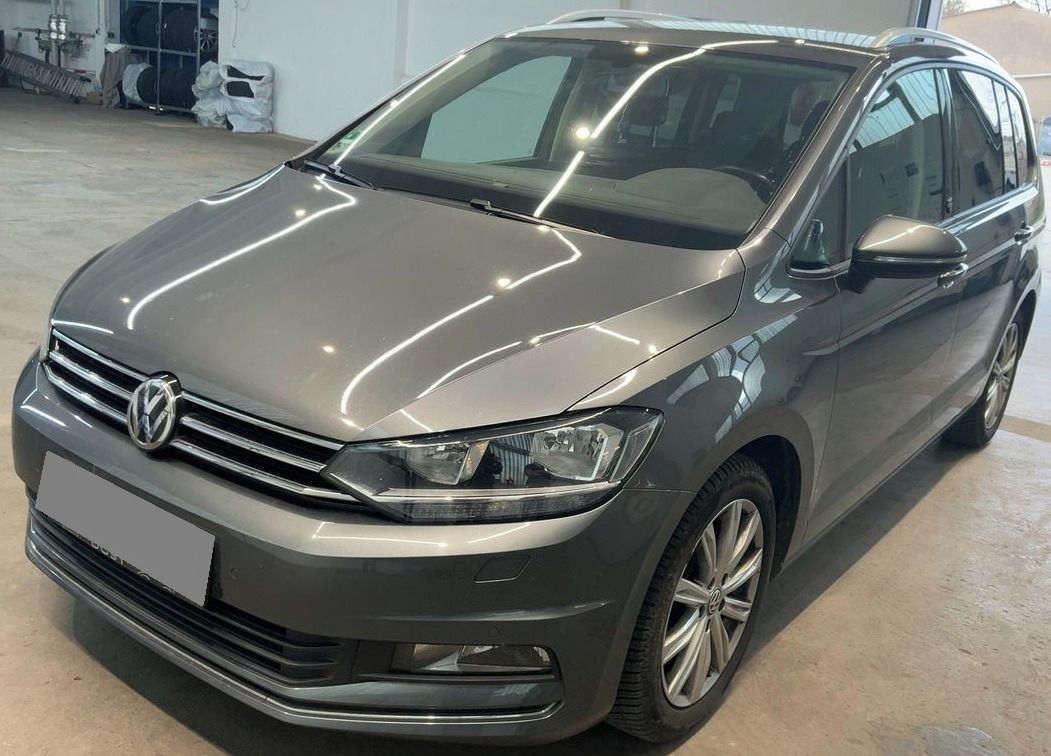 Volkswagen Touran, 1.2 Tsi 81KW 7-MÍST TOP VÝBAVA