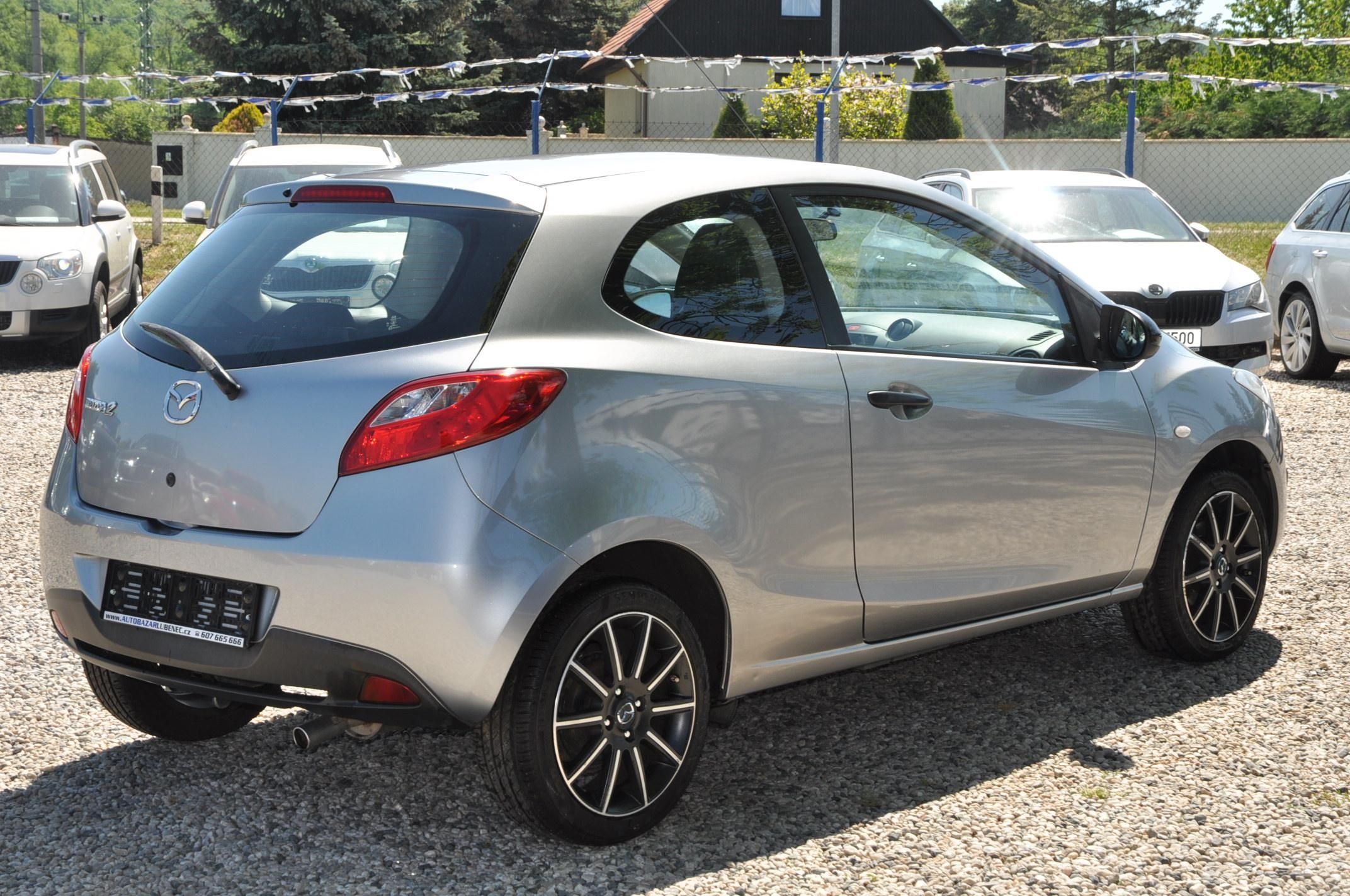 Mazda 2, 1.3i 55kW 3dv. KLIMA - fotka 3