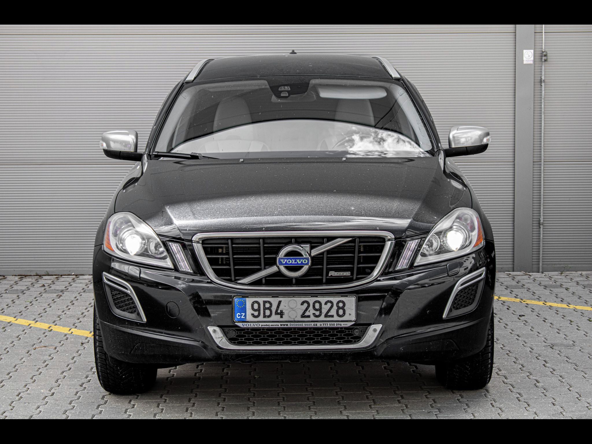 Volvo XC60 - fotka 2