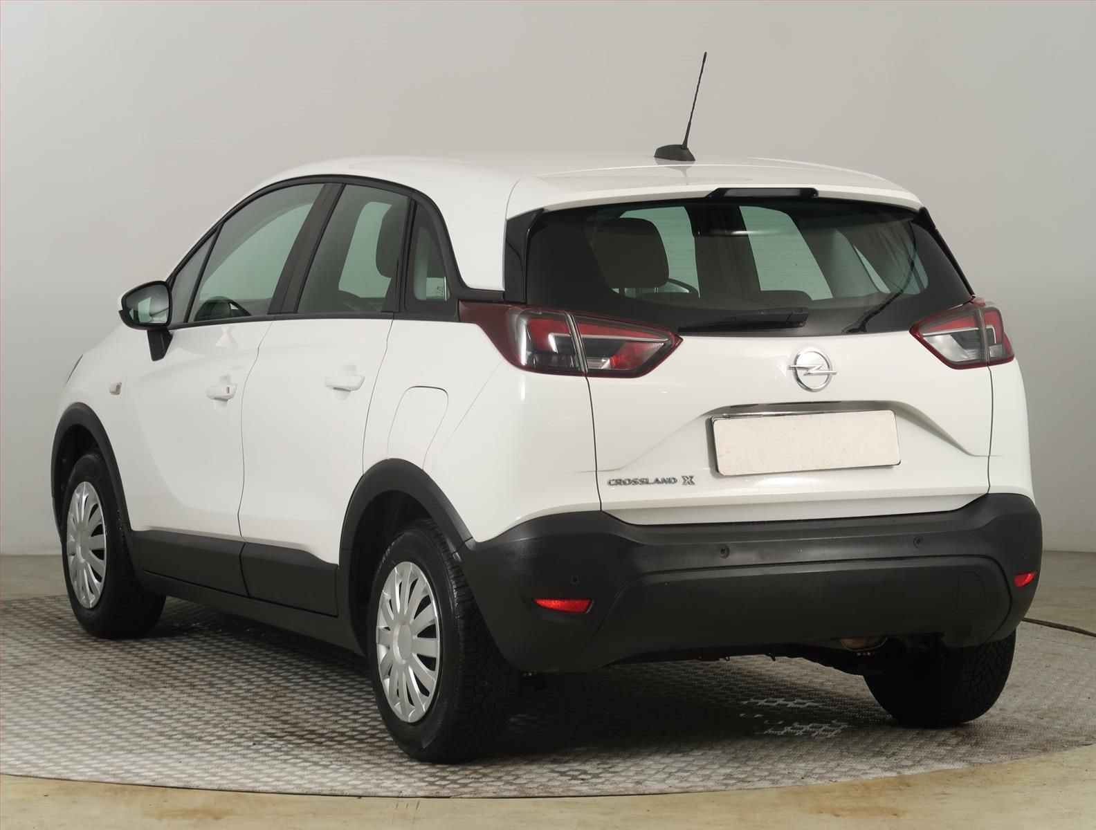 Opel Crossland, 1.2, Enjoy, ČR,1.maj - fotka 4