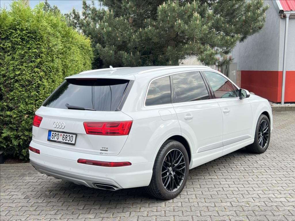 Audi Q7, 3,0 TDi  MATRIX  VZDUCH  200kW - fotka 6