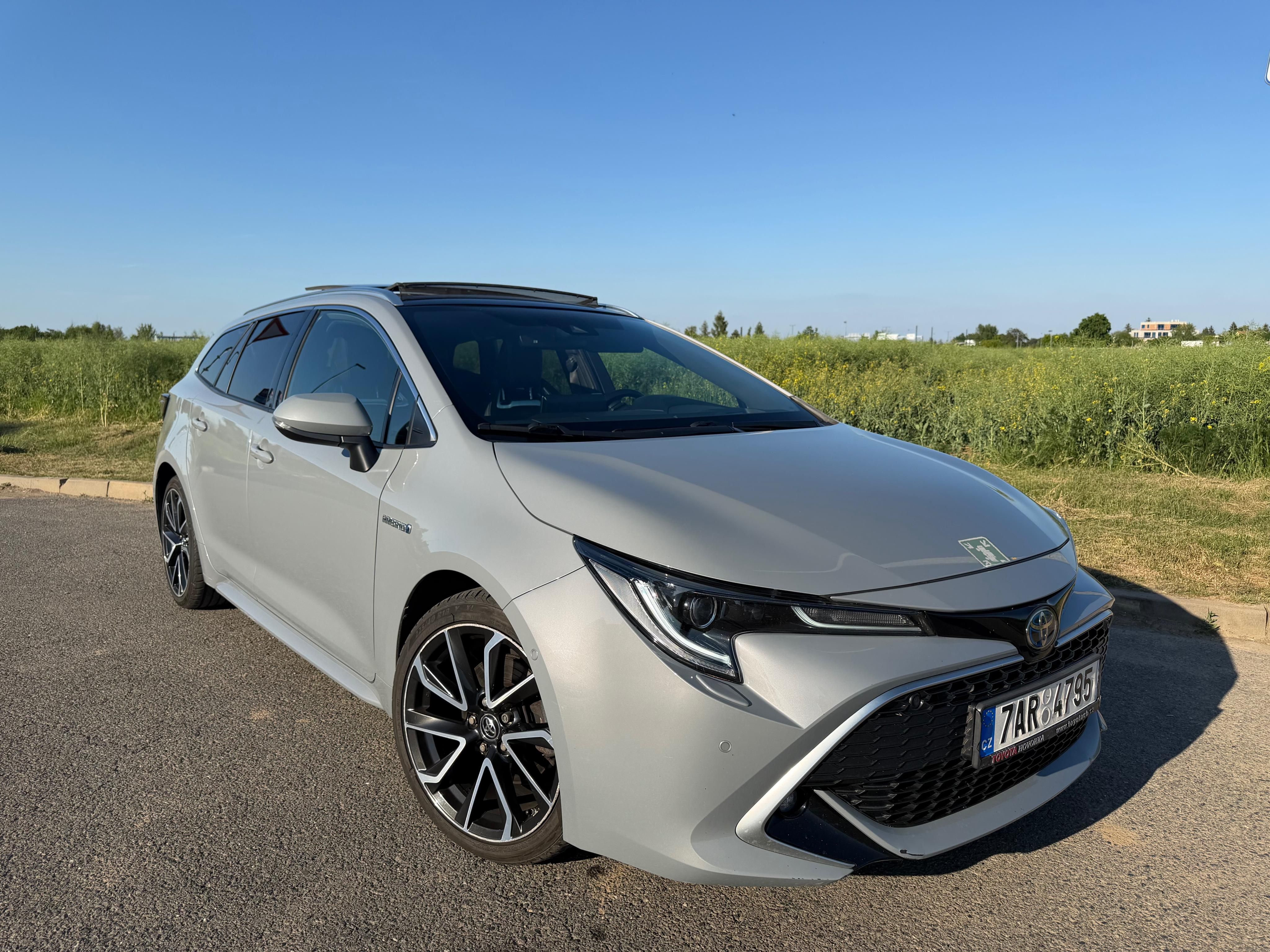 Toyota Corolla, Toyota Corolla TS 2.0 Hybrid