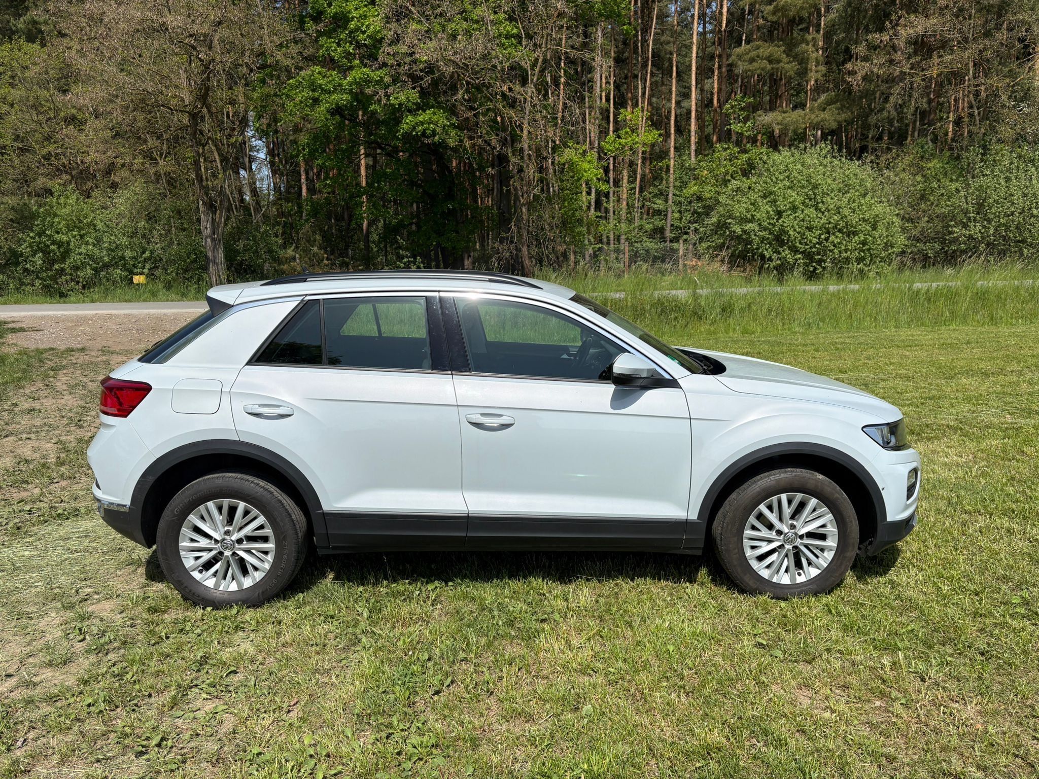 Volkswagen T-Roc, 1,0 TSI 85 KW Style 104000 km - fotka 5