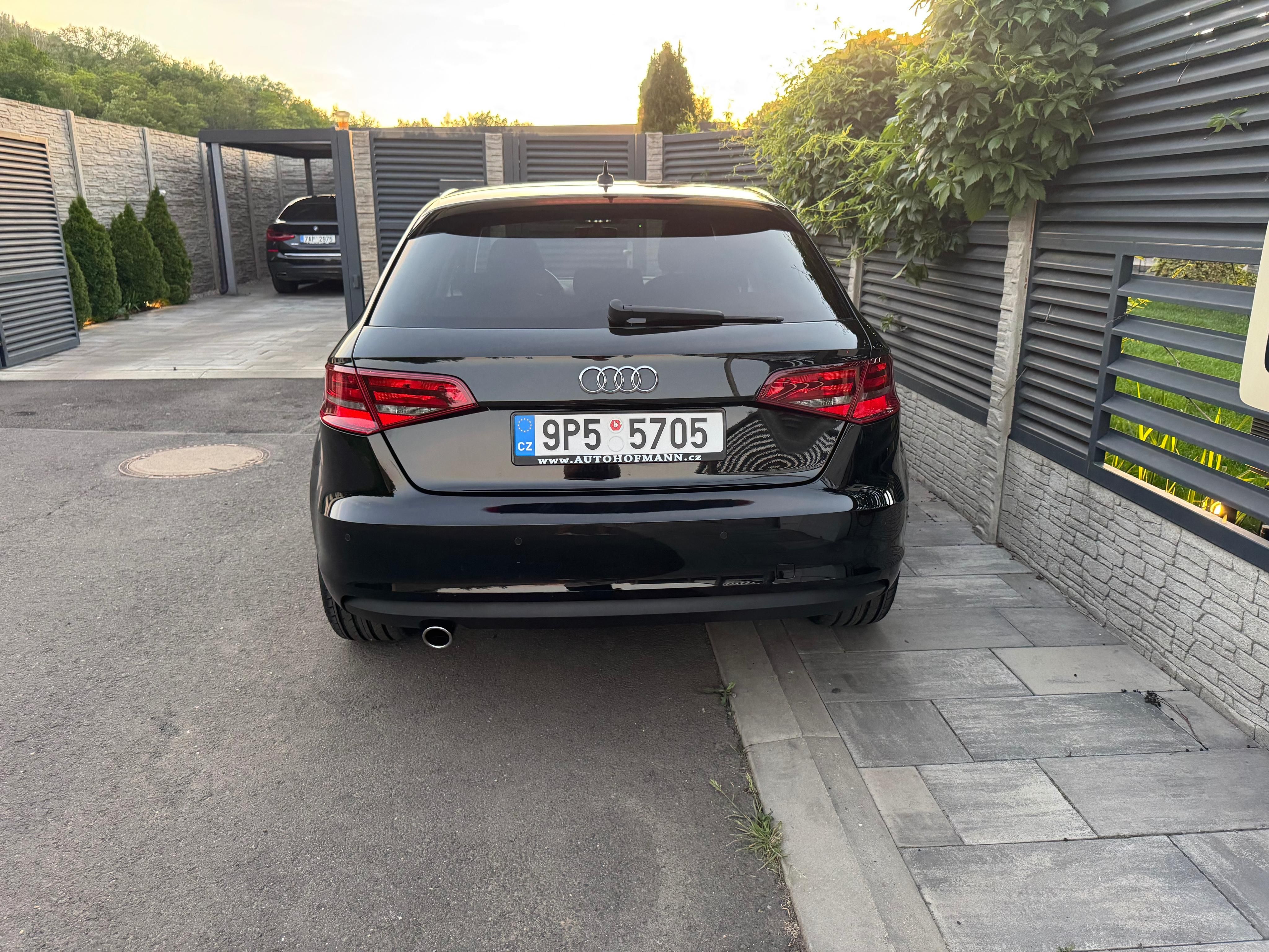 Audi A3, SPORTBACK 1,6TDI 81kW - fotka 5